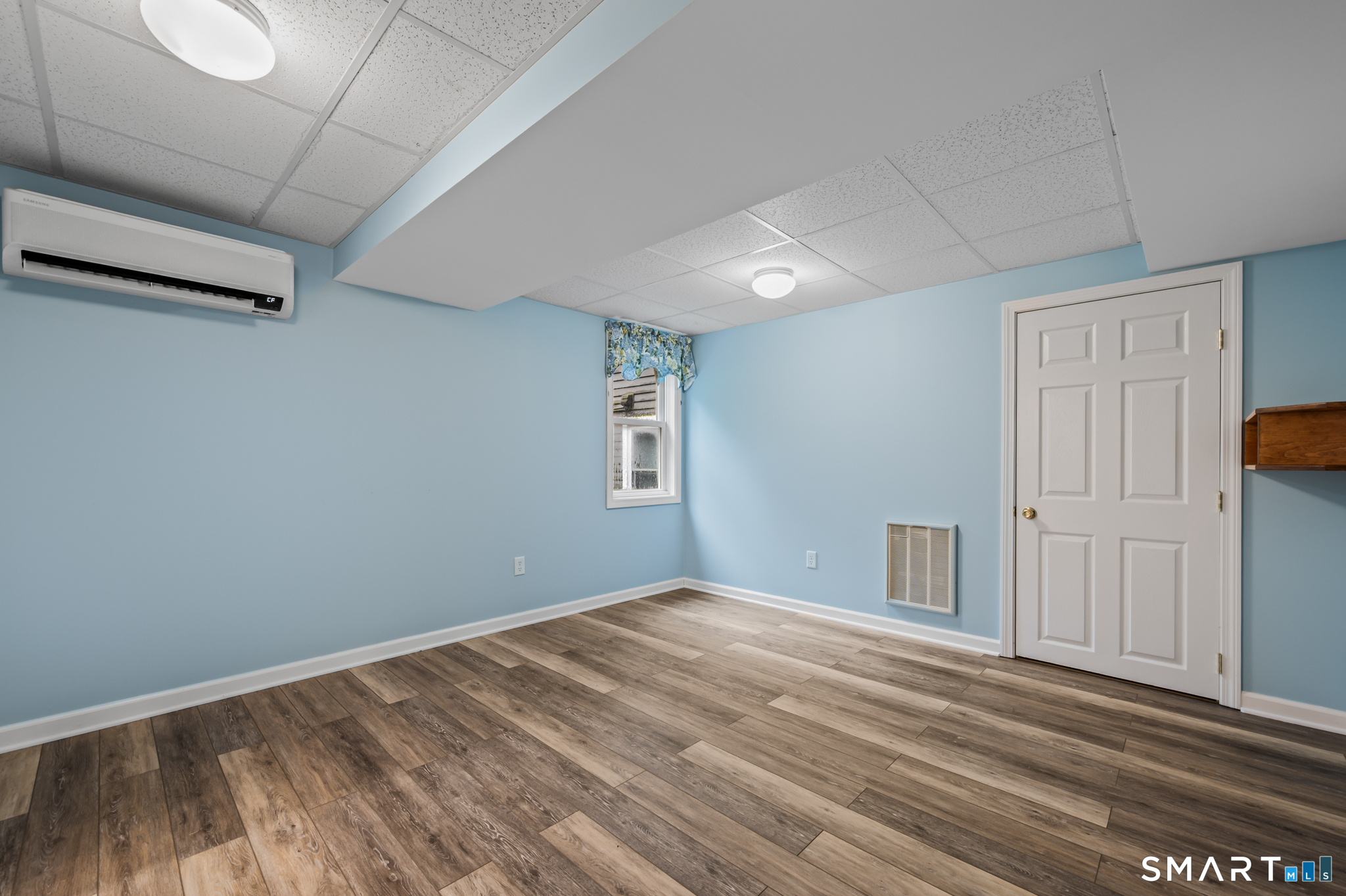 36 Charter Oak Square Unit #D photo 22