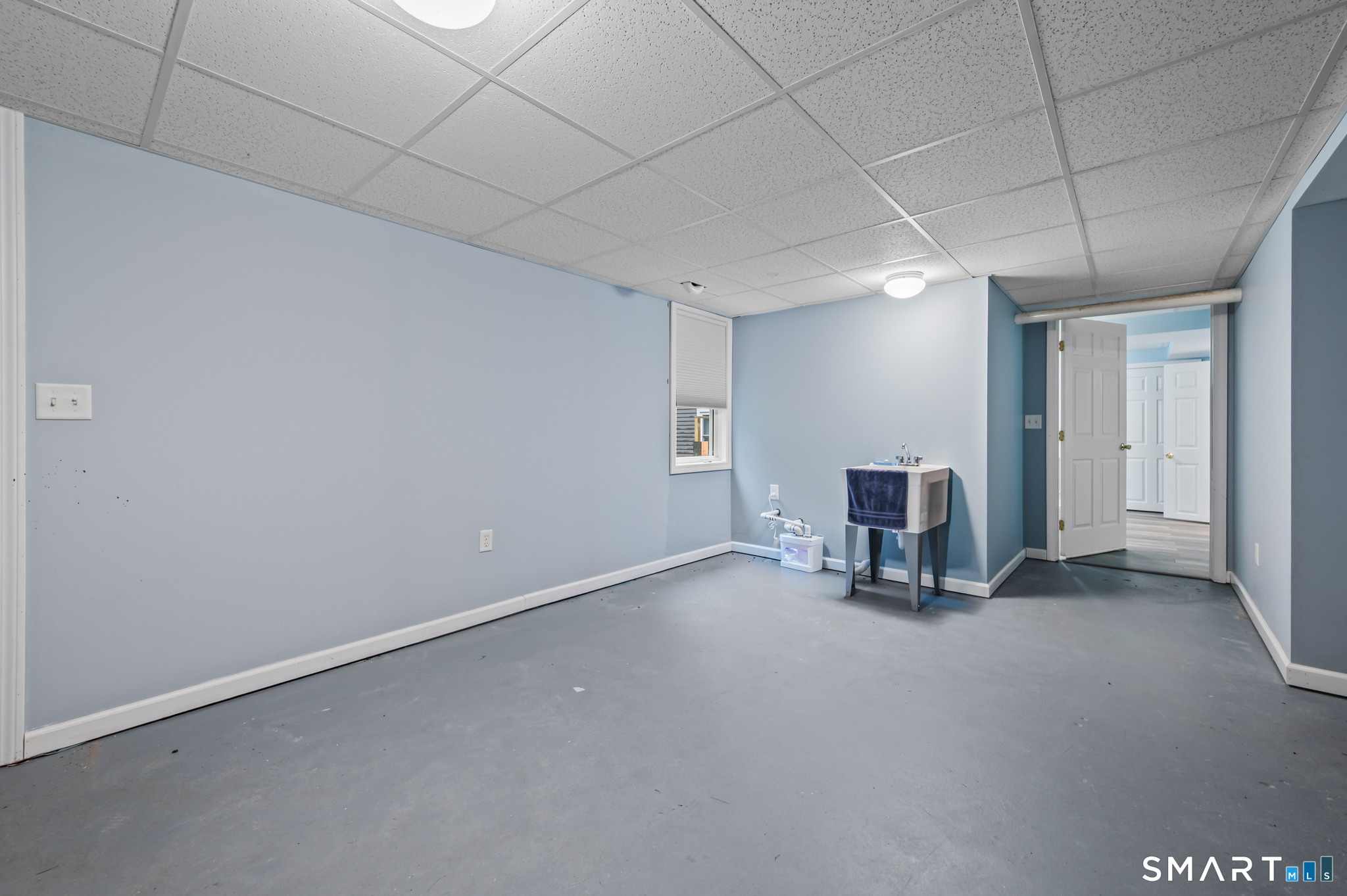36 Charter Oak Square Unit #D photo 29