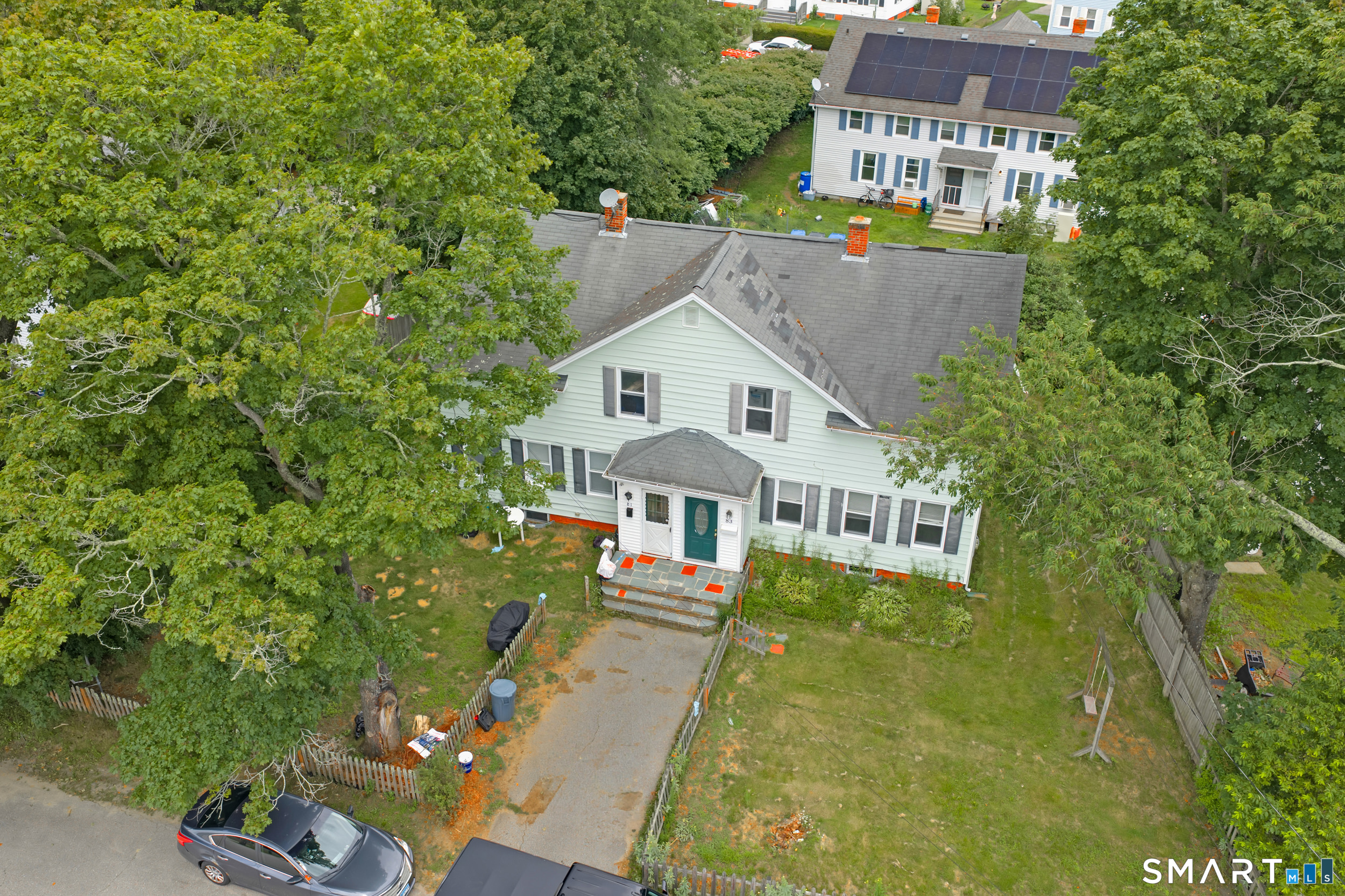 81-83 Community Avenue photo 2