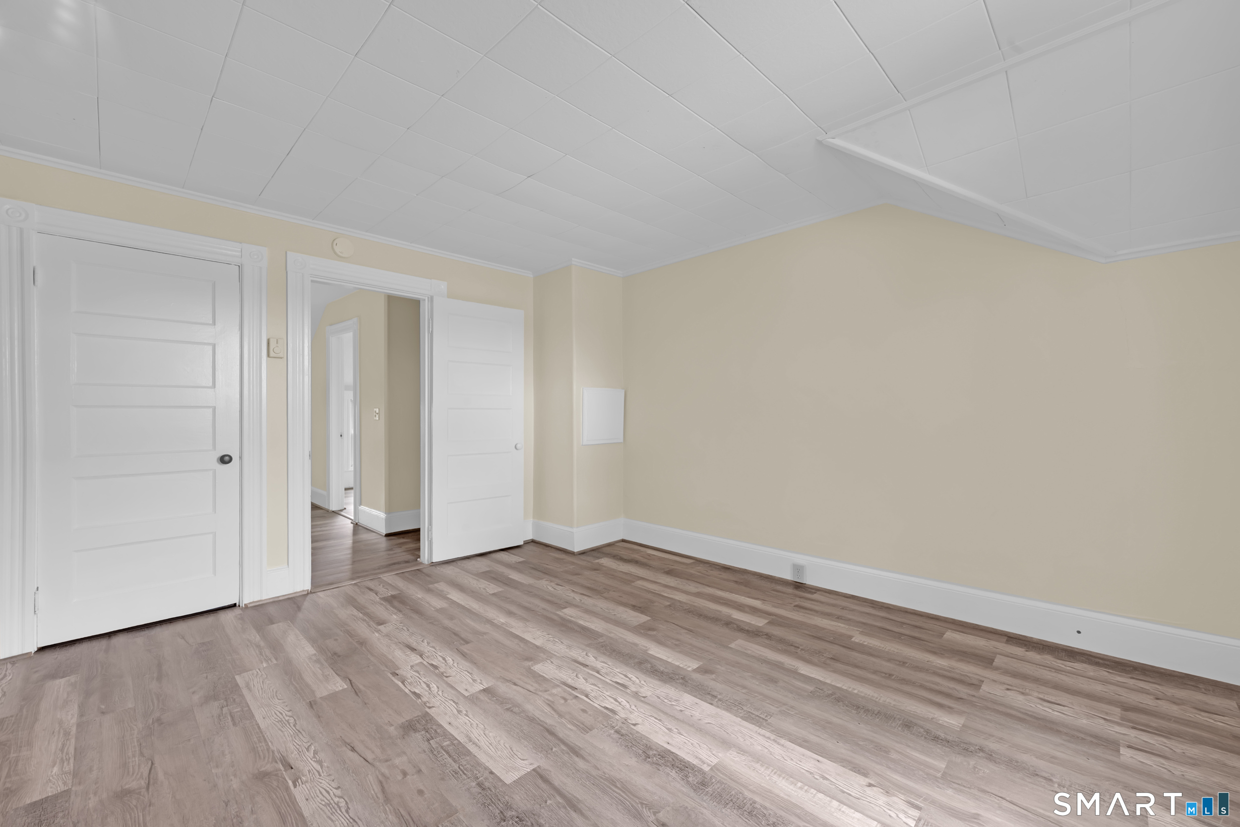 81-83 Community Avenue photo 14