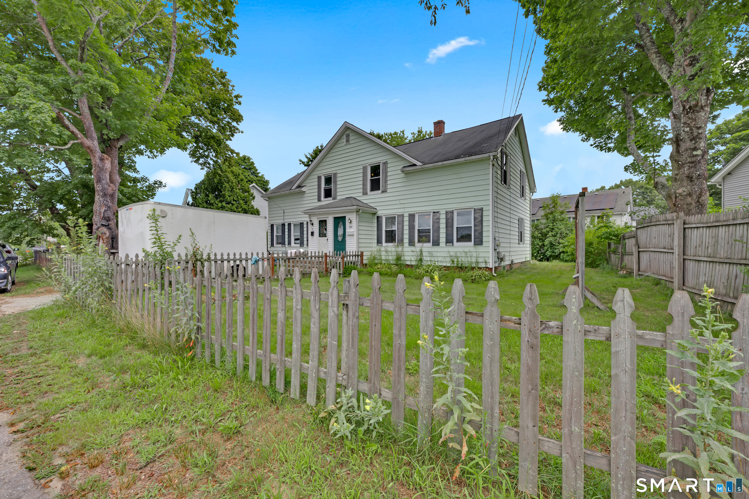 81-83 Community Avenue photo 19
