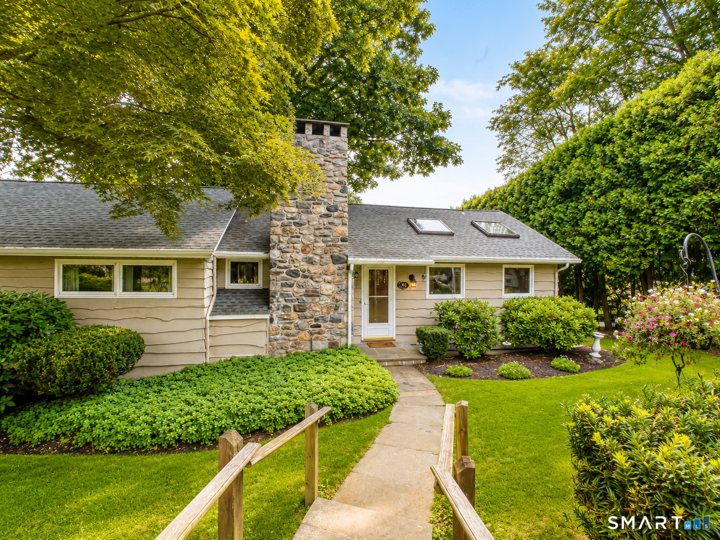 14 Indian Trail photo 7