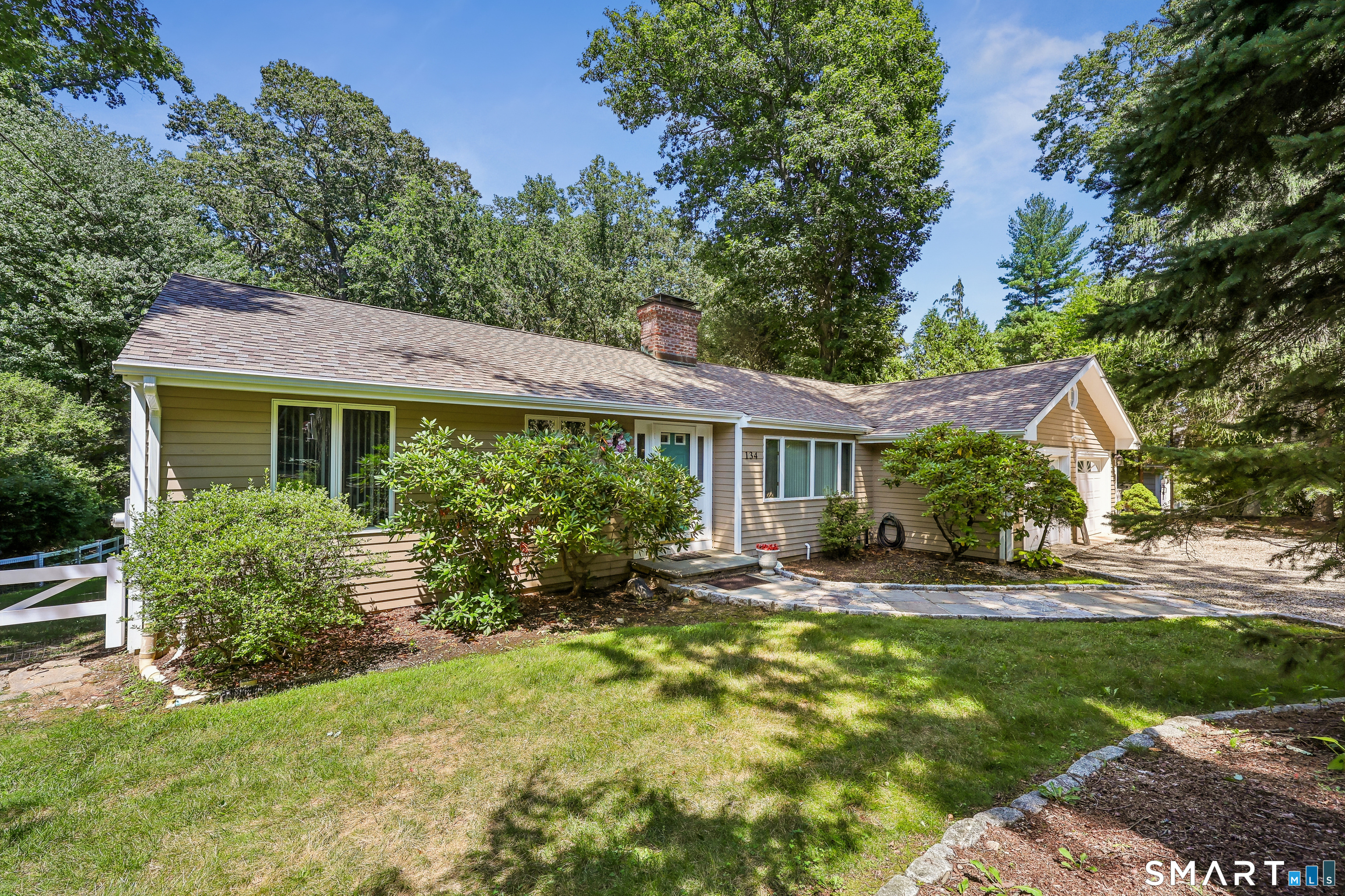 134 Ponus Avenue, Norwalk
