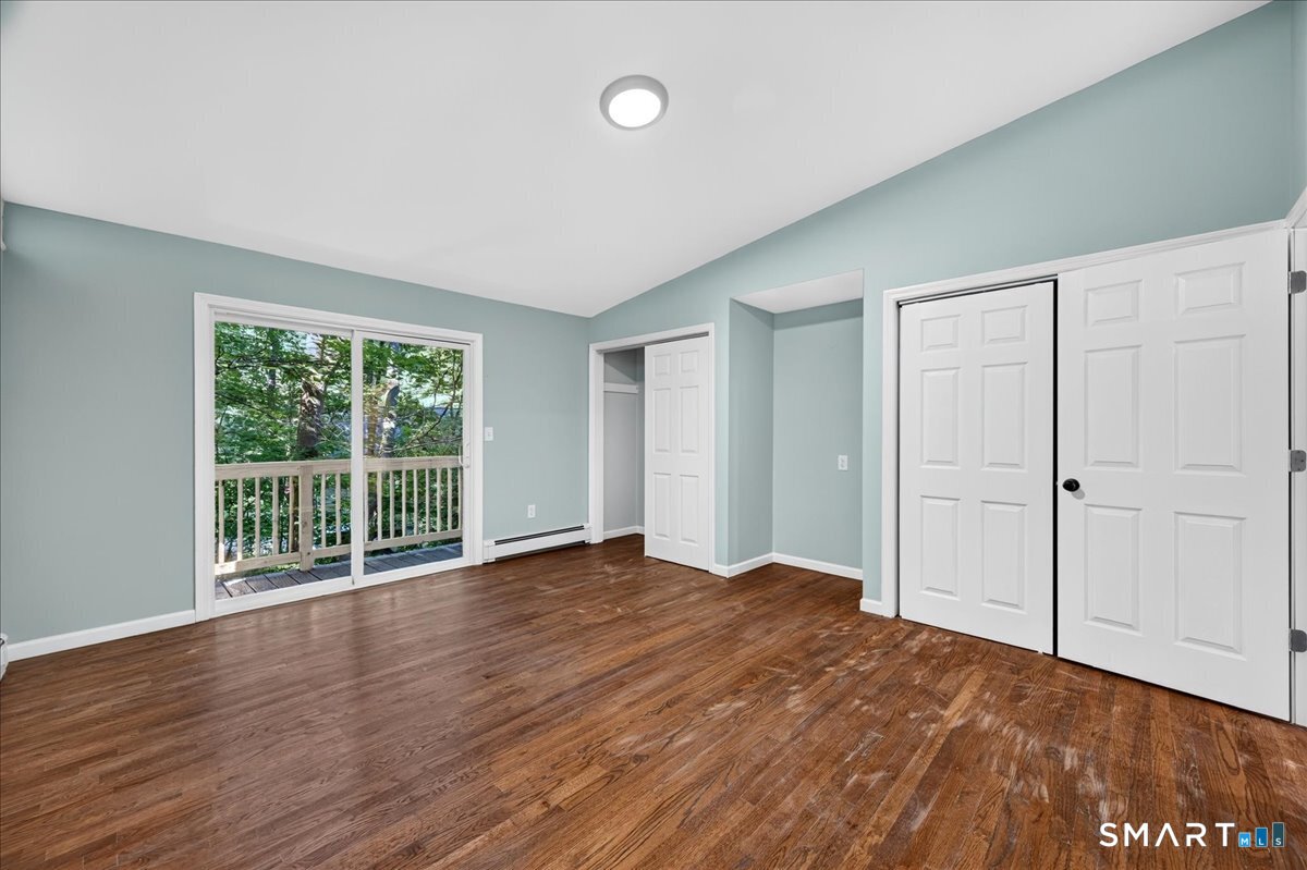 46 Pigeon Swamp Road photo 13