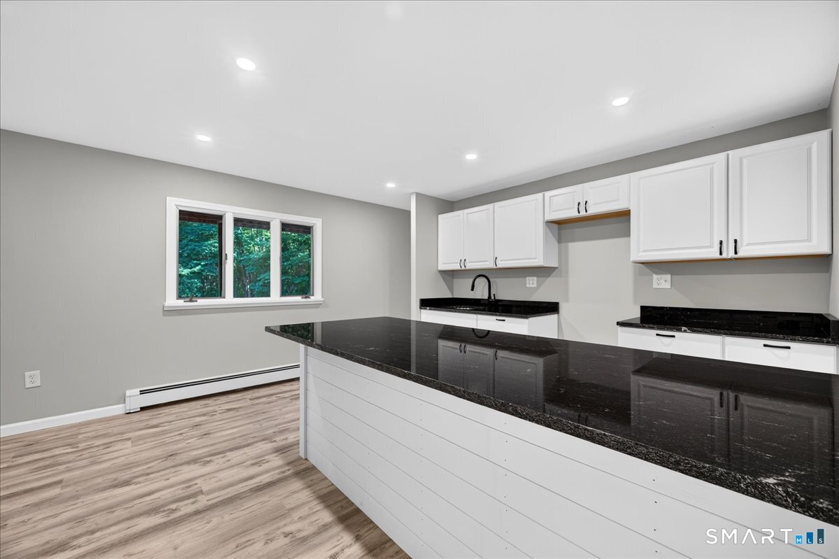 46 Pigeon Swamp Road photo 19