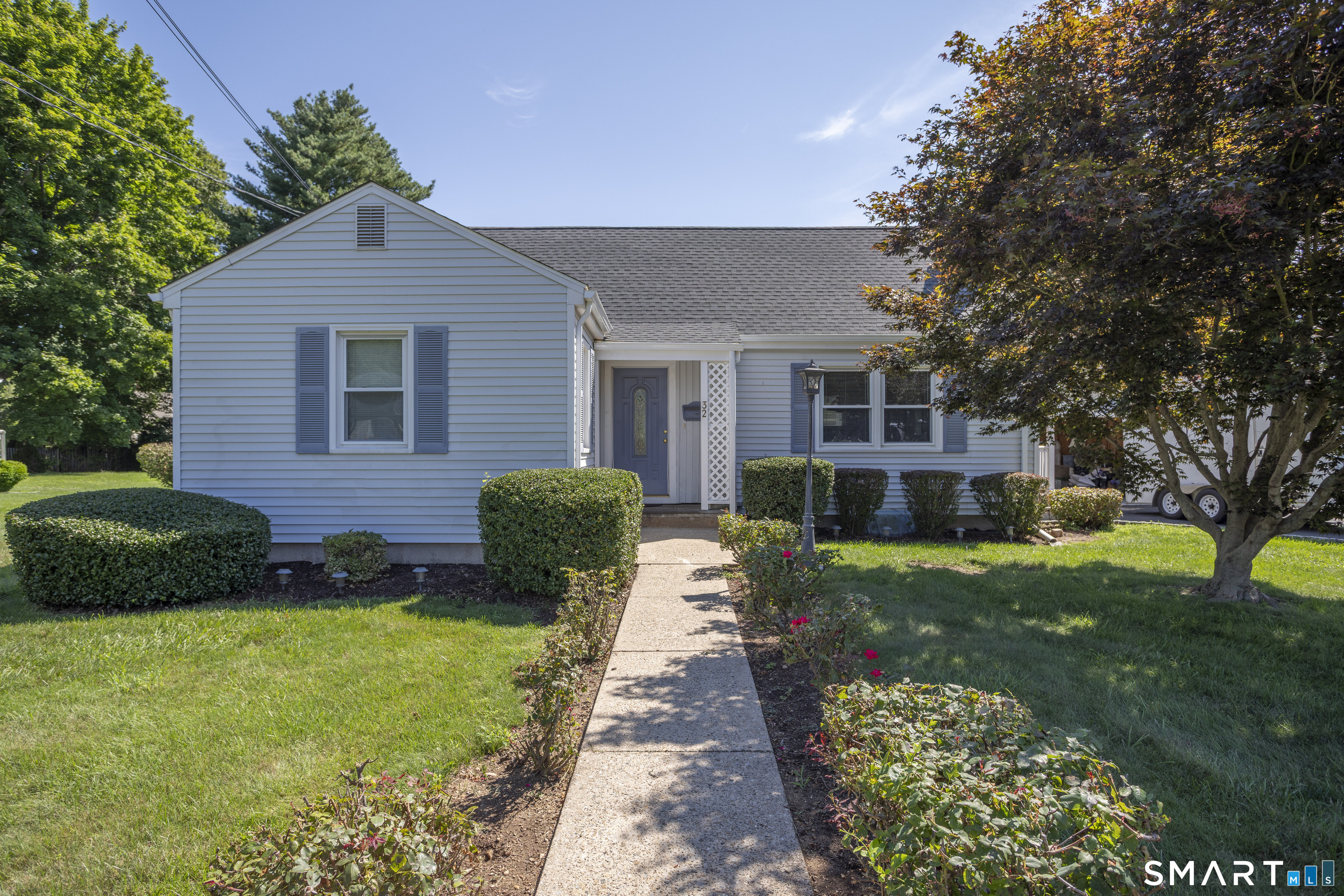 3rd image of 32 King St, Old Saybrook, CT 06475 | MLS# 24196621