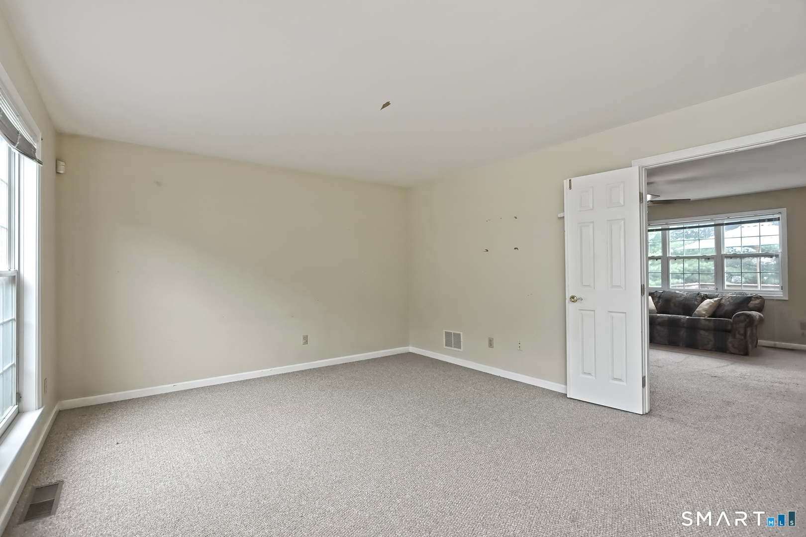 29 Commodore Hull Drive photo 8