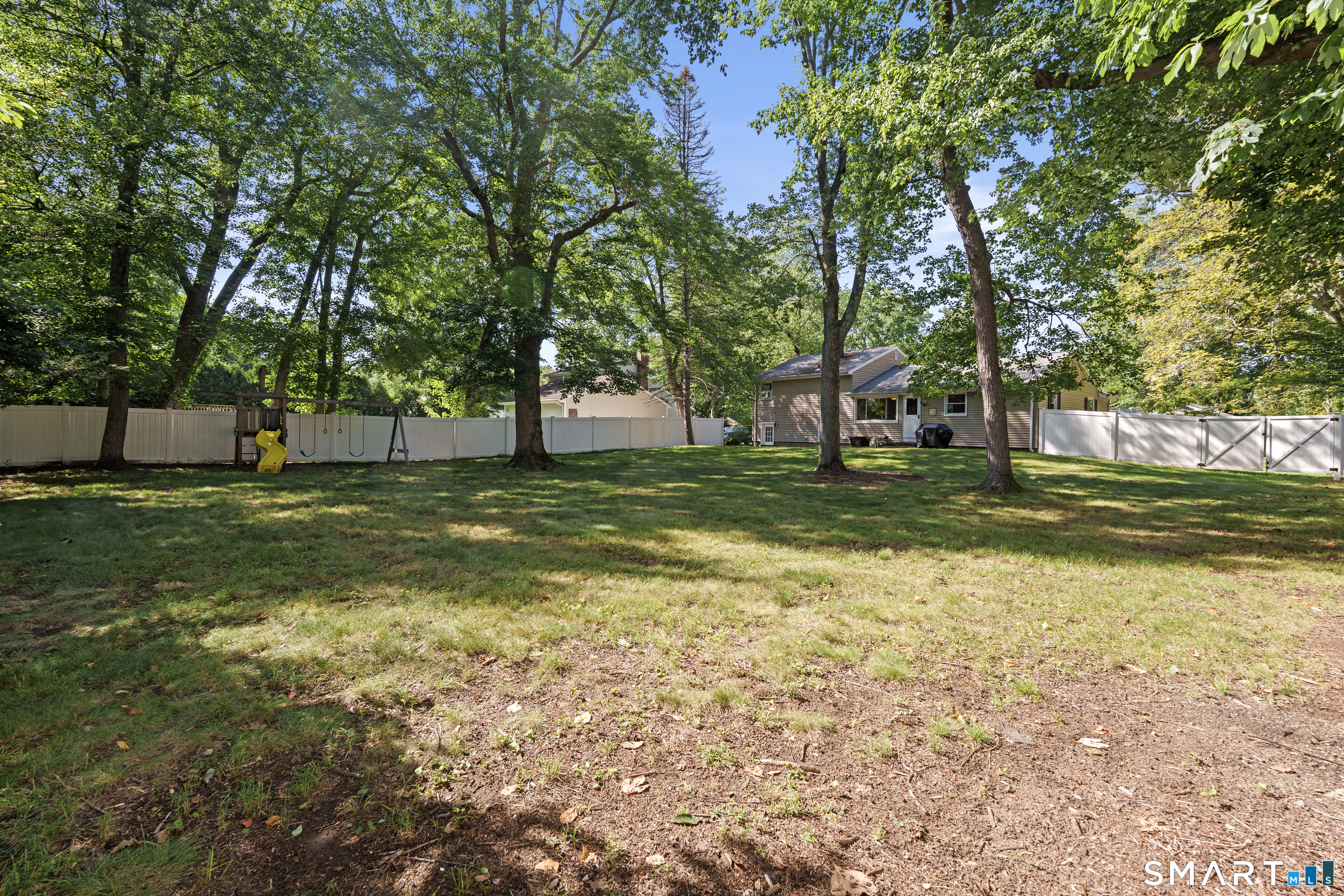 22 Margo Circle photo 18