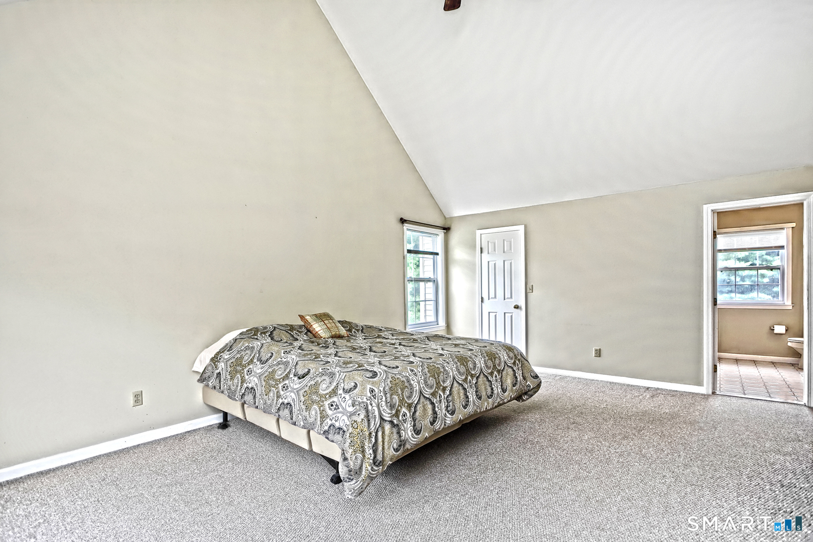 29 Commodore Hull Drive photo 26