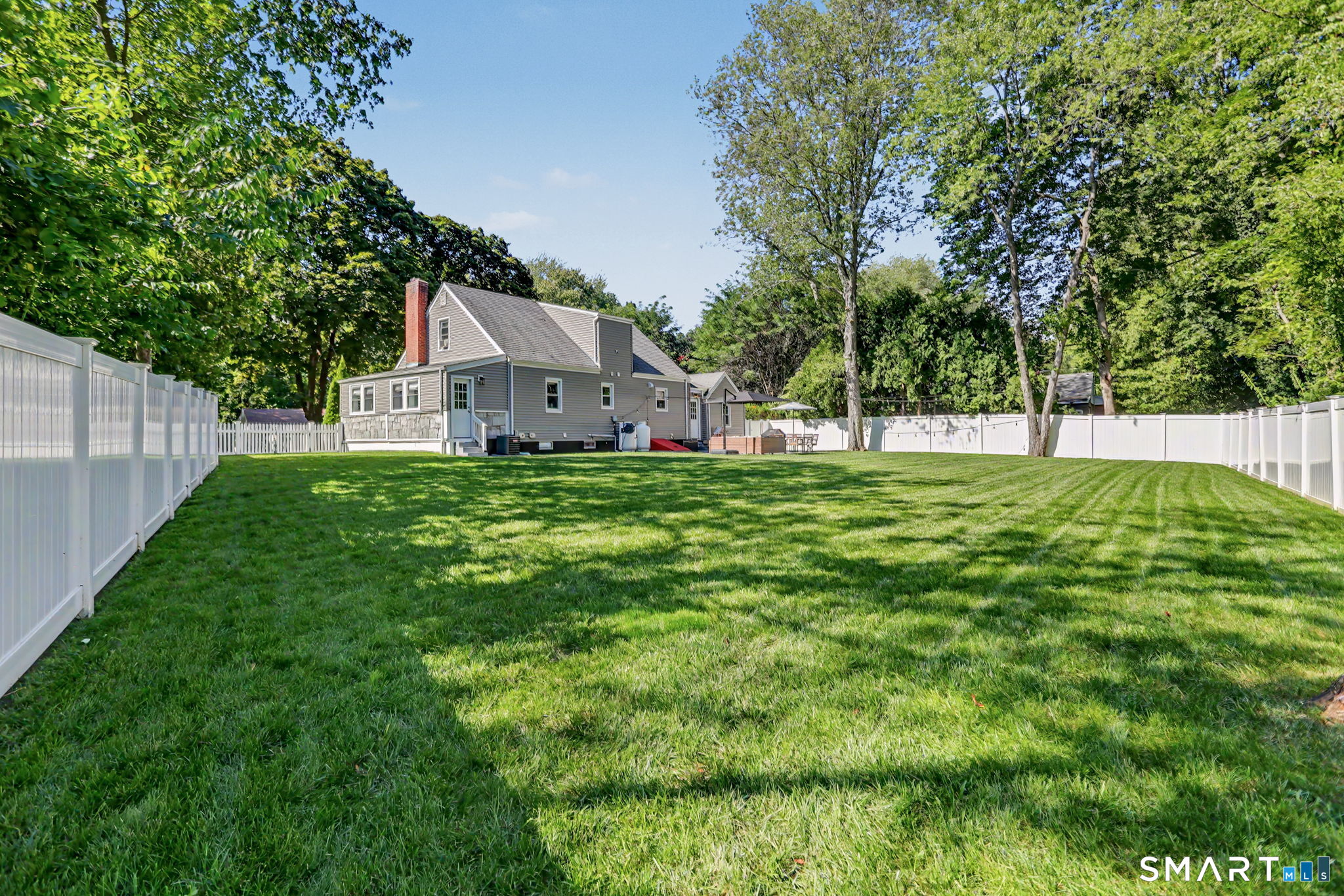 31 Melrose Avenue photo 35