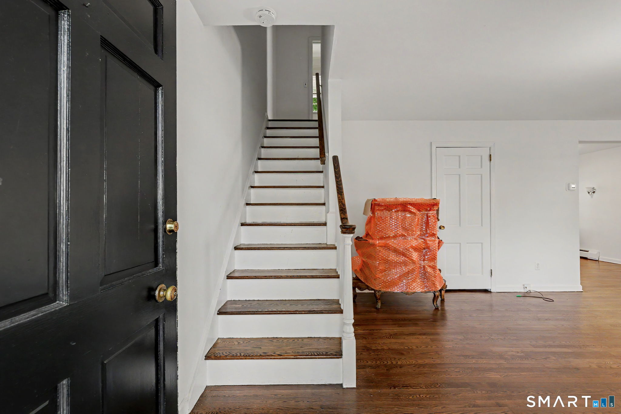 63 Oak Street photo 12