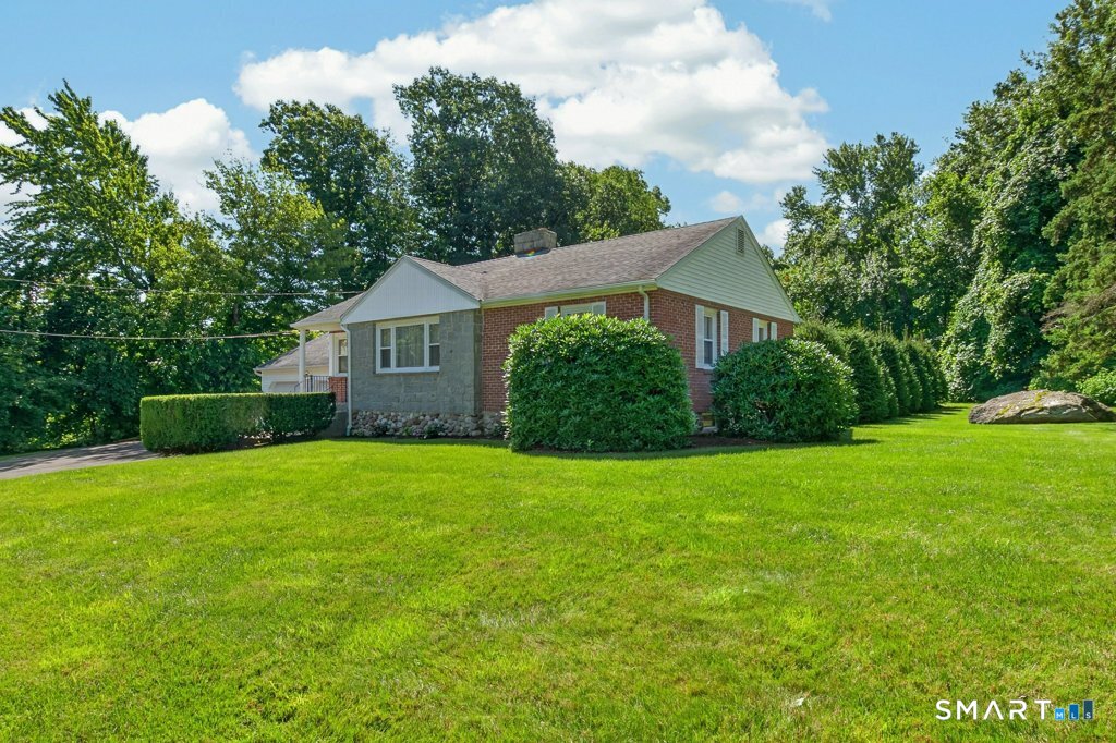803 Wolcott Street photo 2