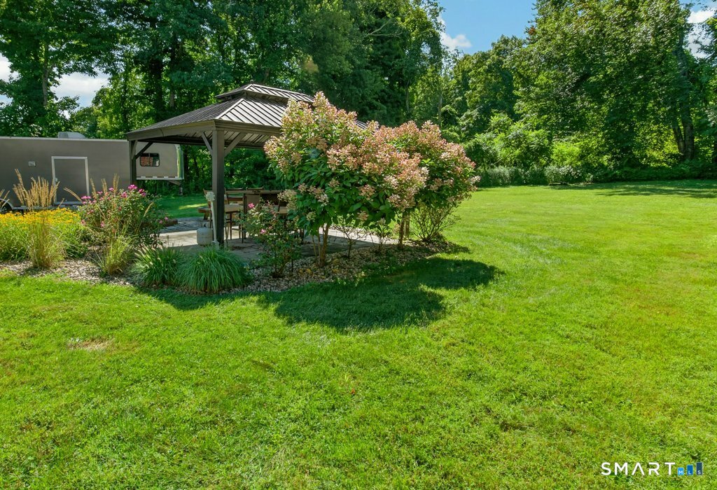 803 Wolcott Street photo 25