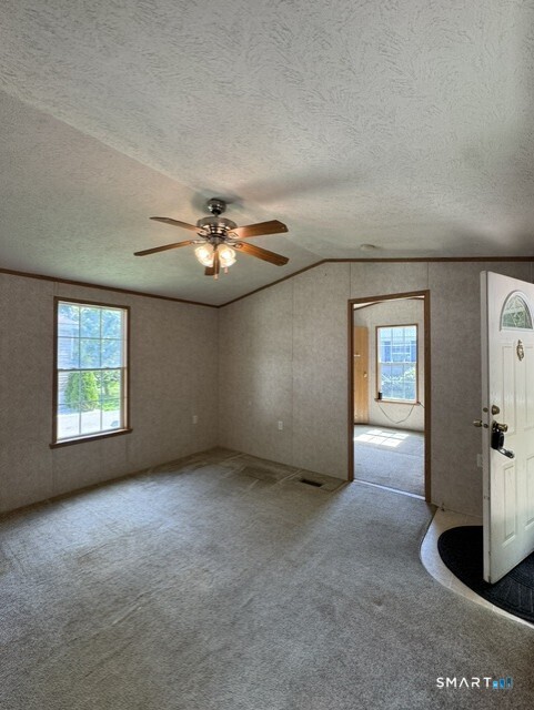 6 Harmony Lane photo 4