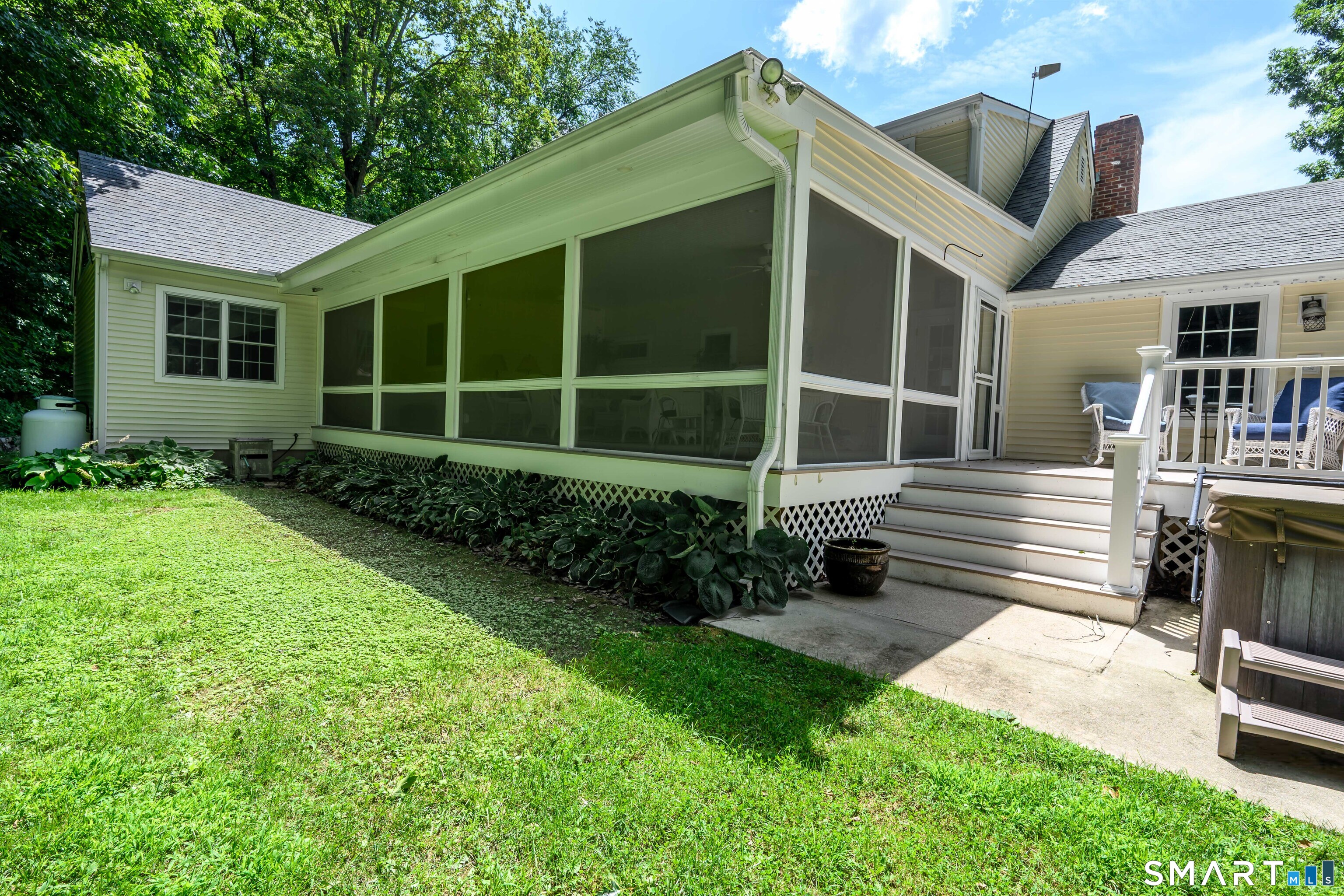 47 Jefferson Drive photo 32