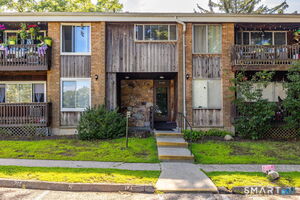 200 Woodmont, Unit 98, Bridgeport