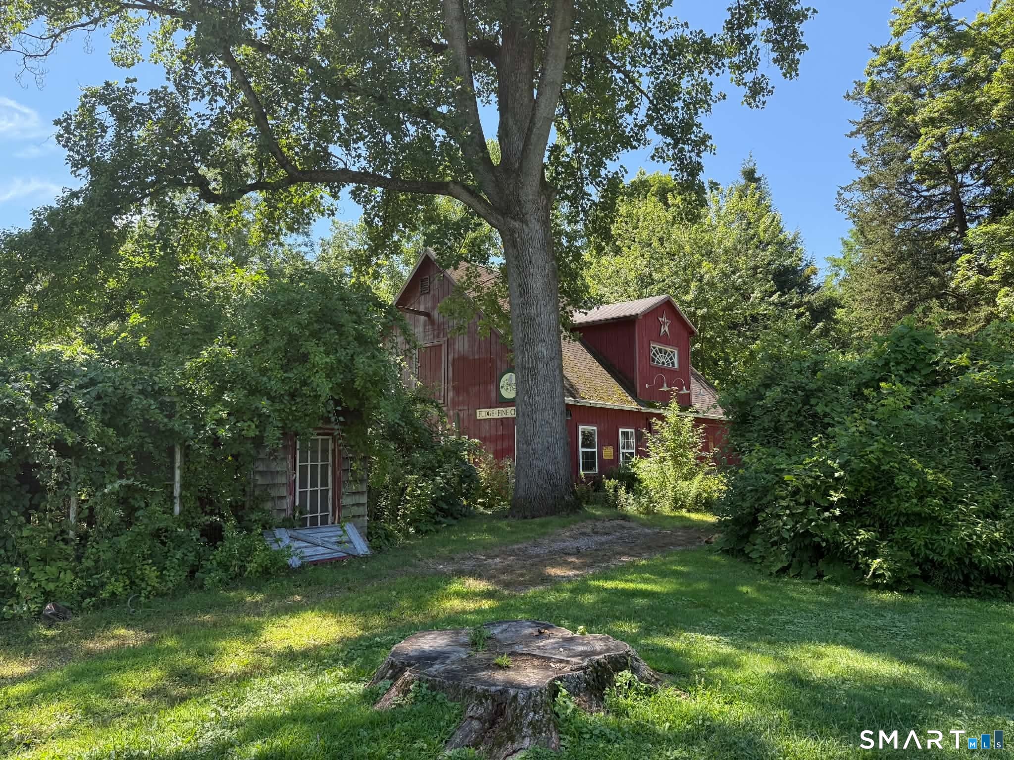 134 Pleasant Street photo 4