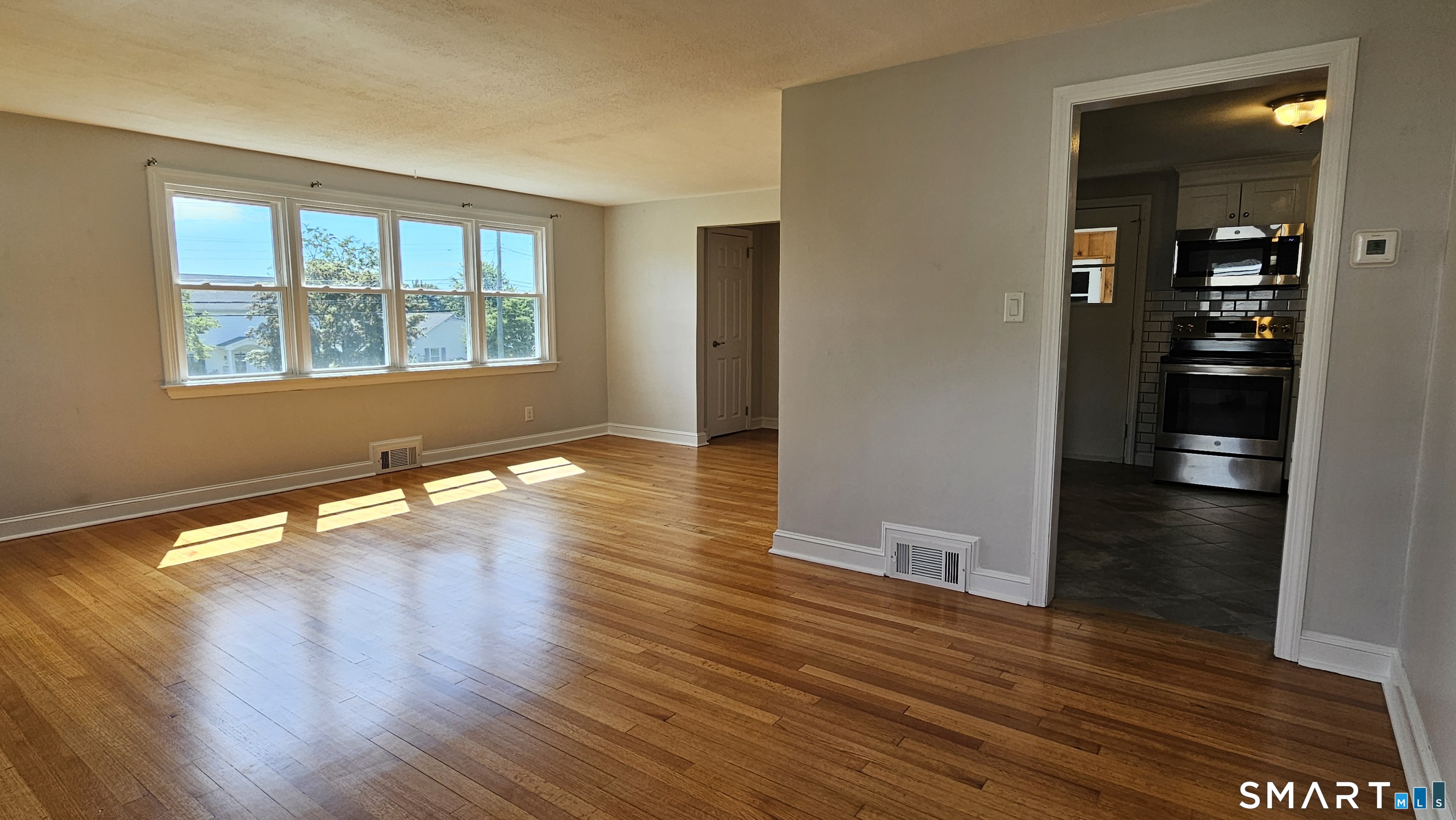 73 Knollwood Road photo 15