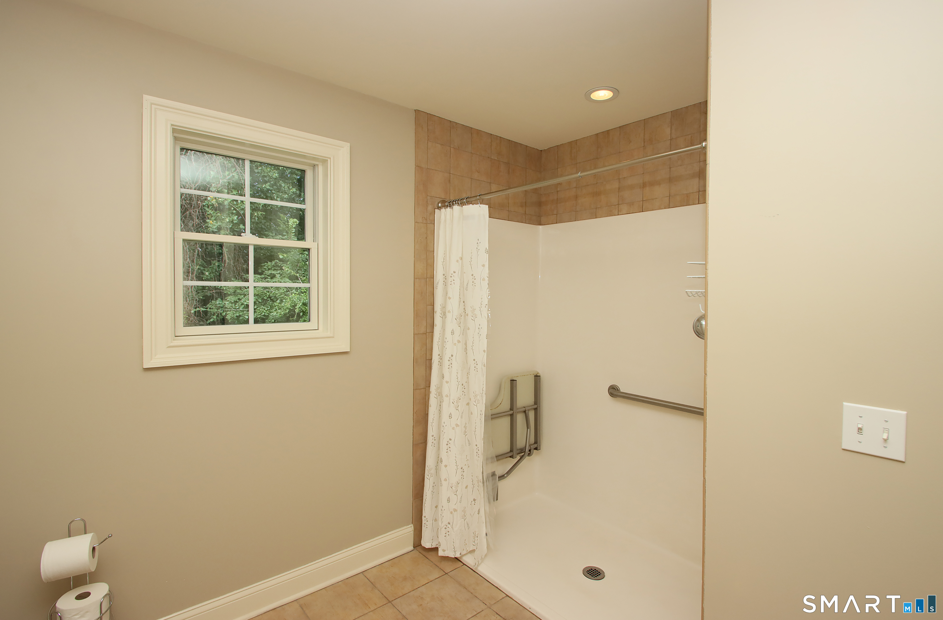 325 Manley Heights Road photo 30