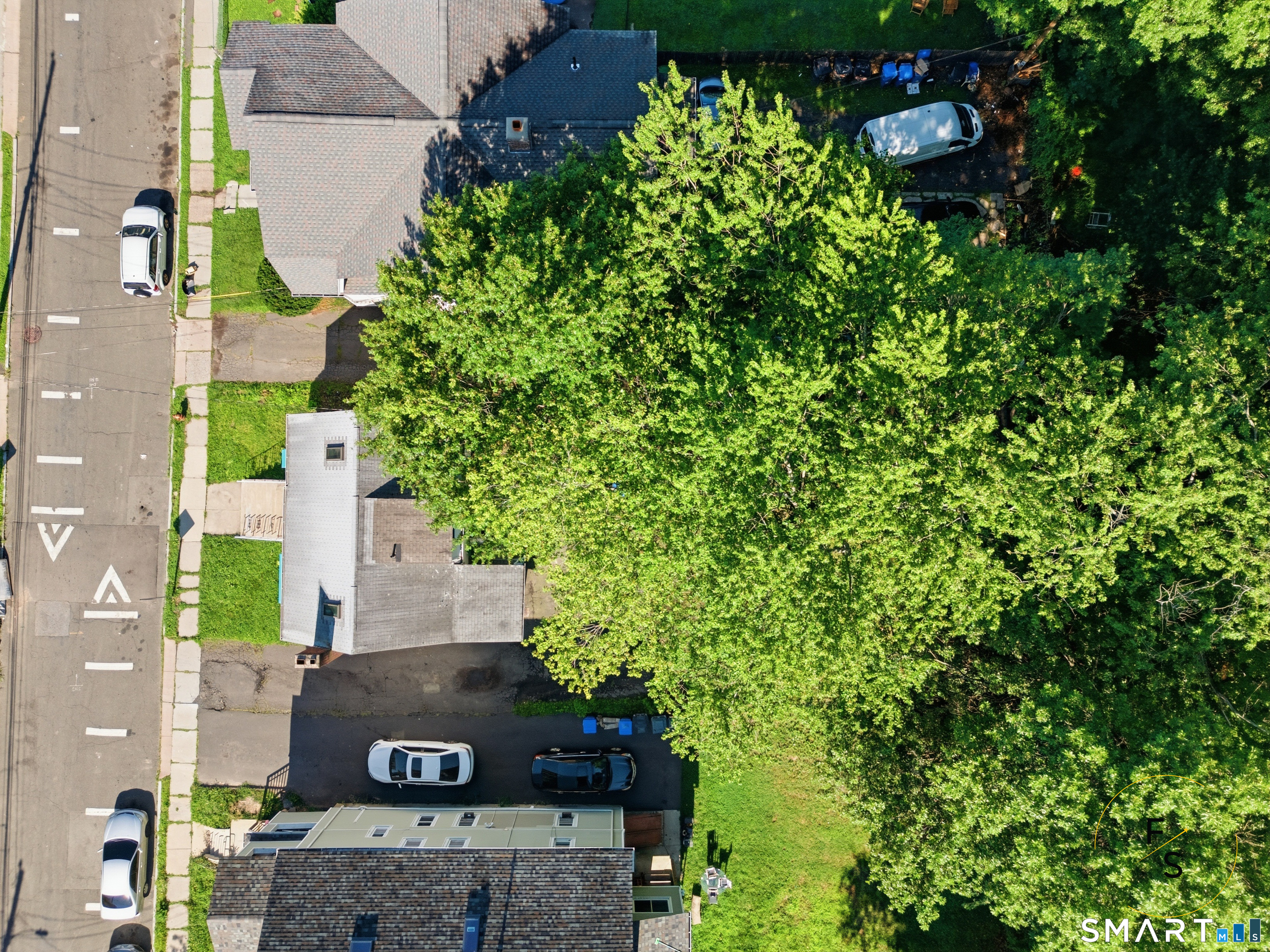 144 Wilson Street photo 31