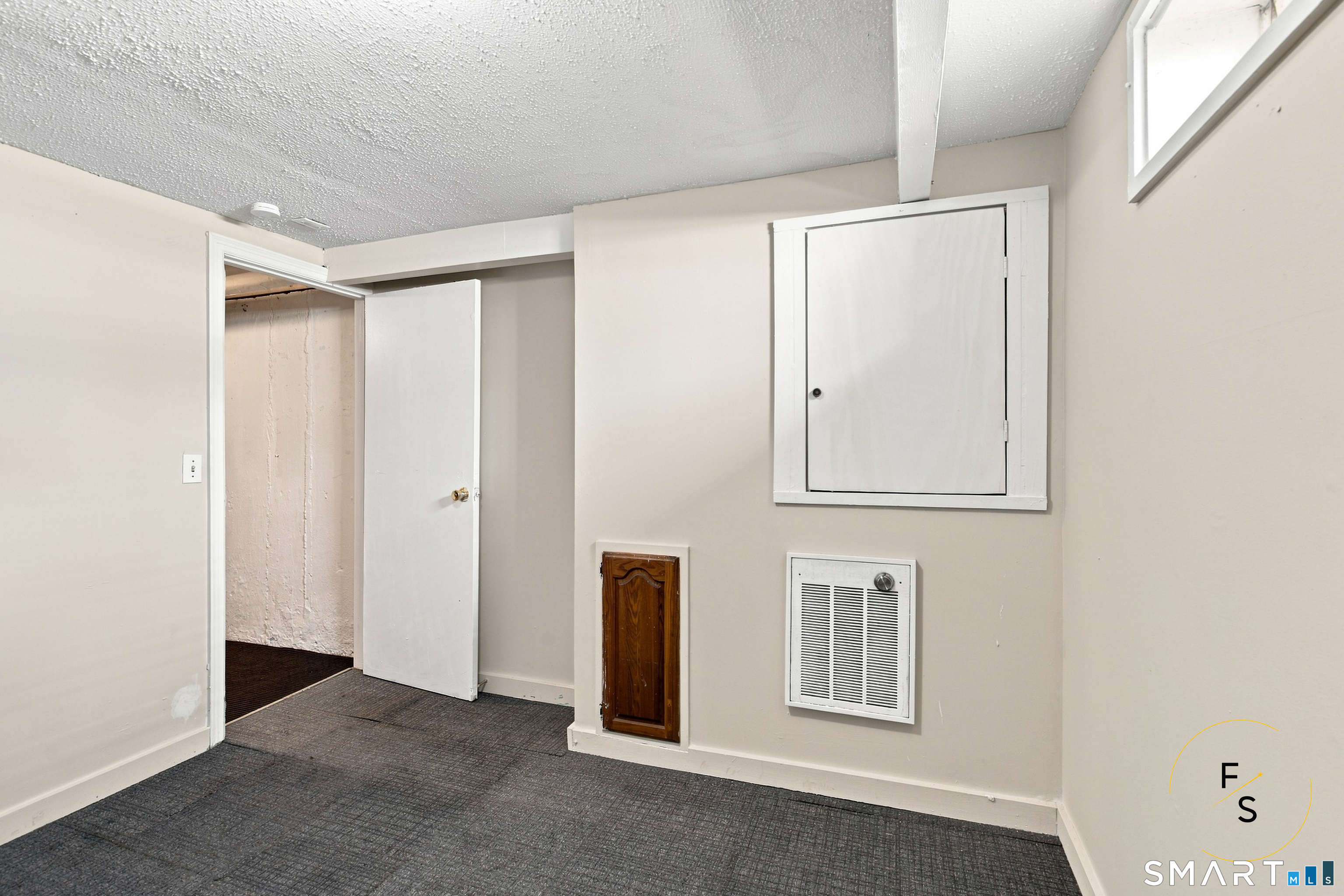 144 Wilson Street photo 21