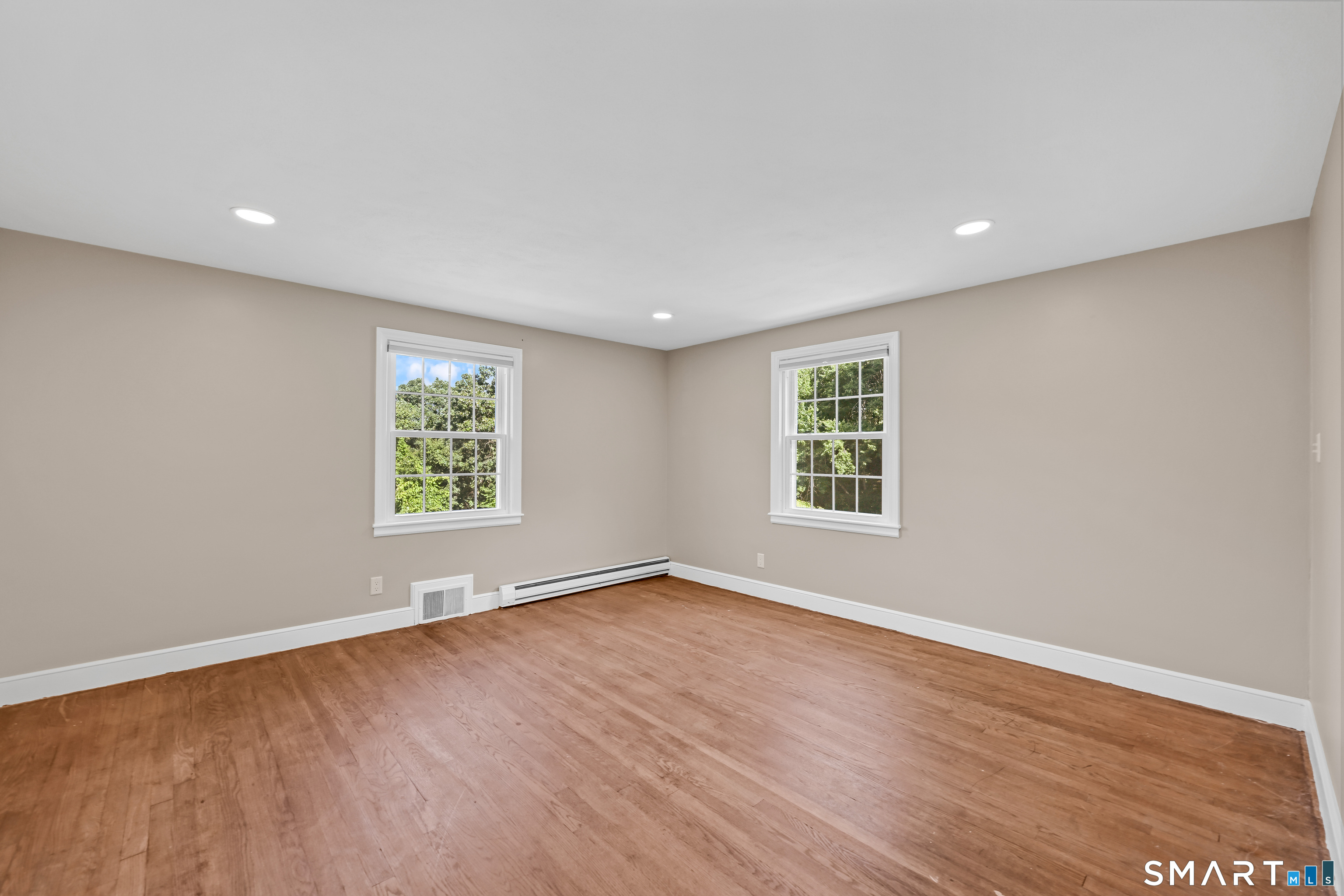 987 Hill Street photo 24