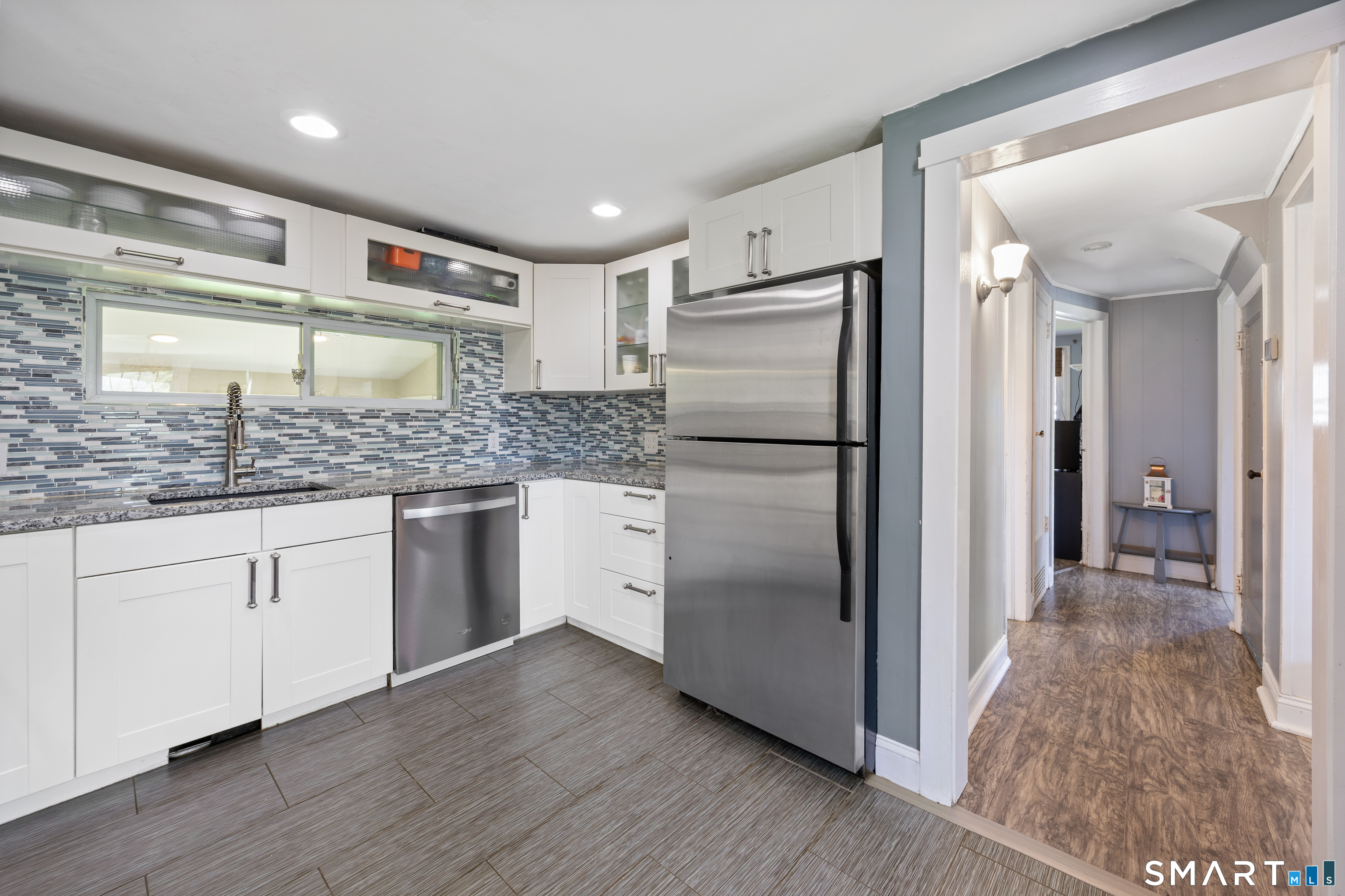 43 Deering Lane photo 5