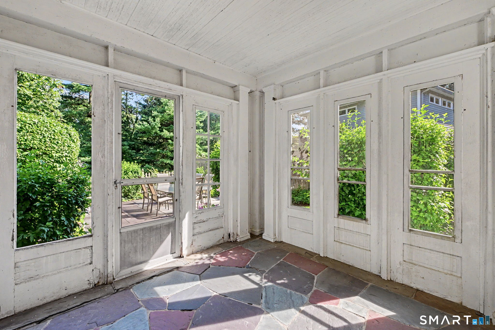 97 William Street photo 38