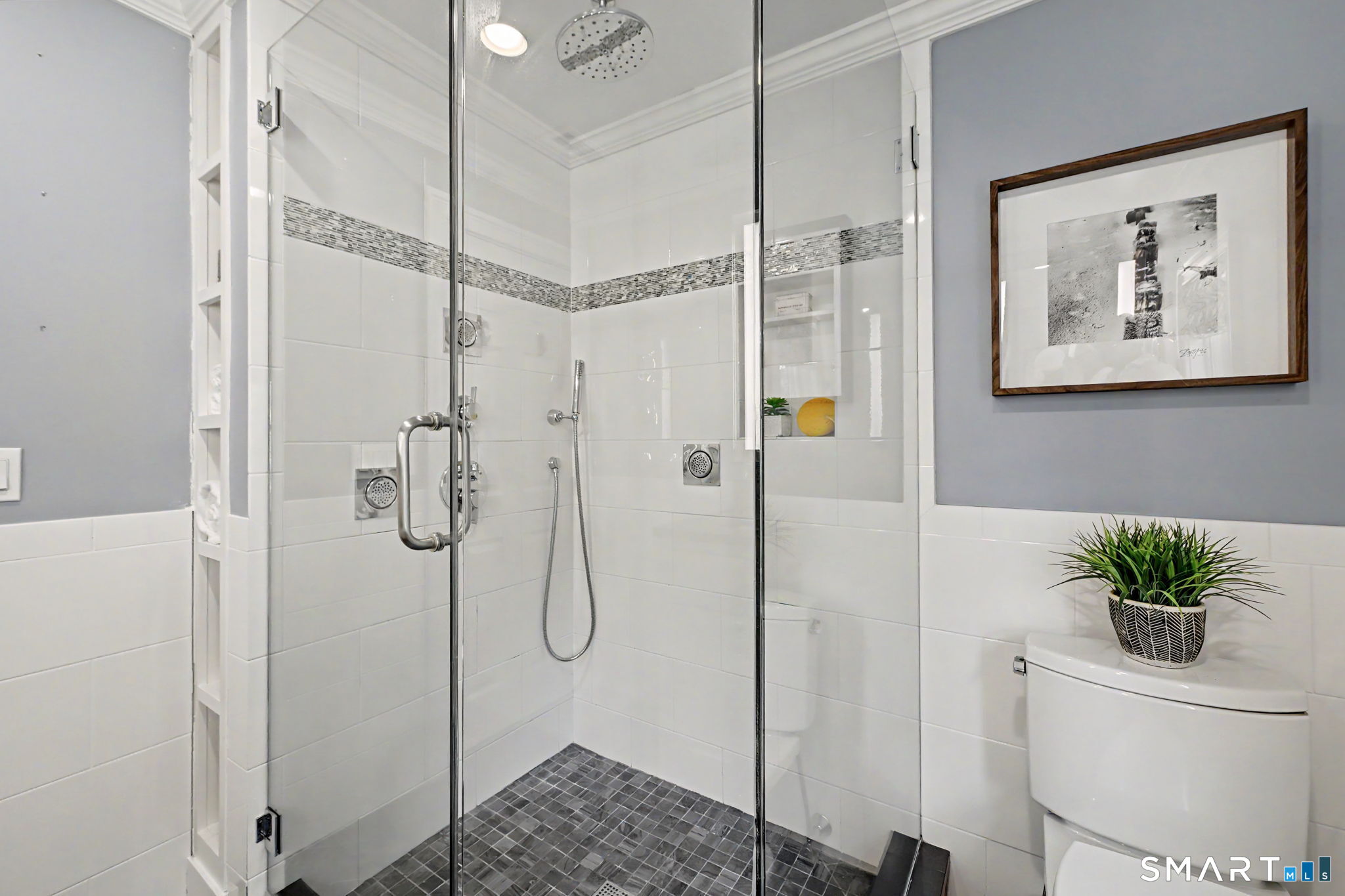 97 William Street photo 20