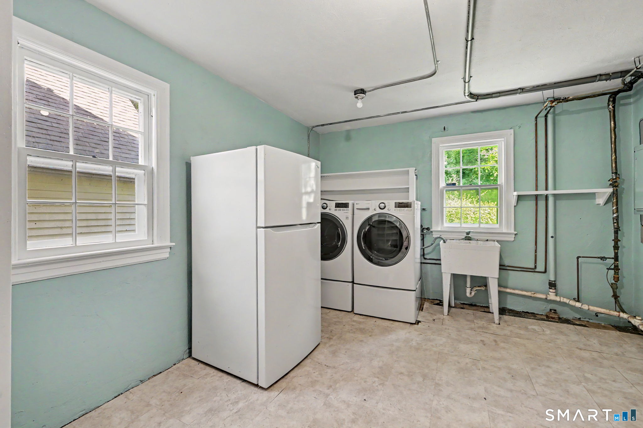 97 William Street photo 39