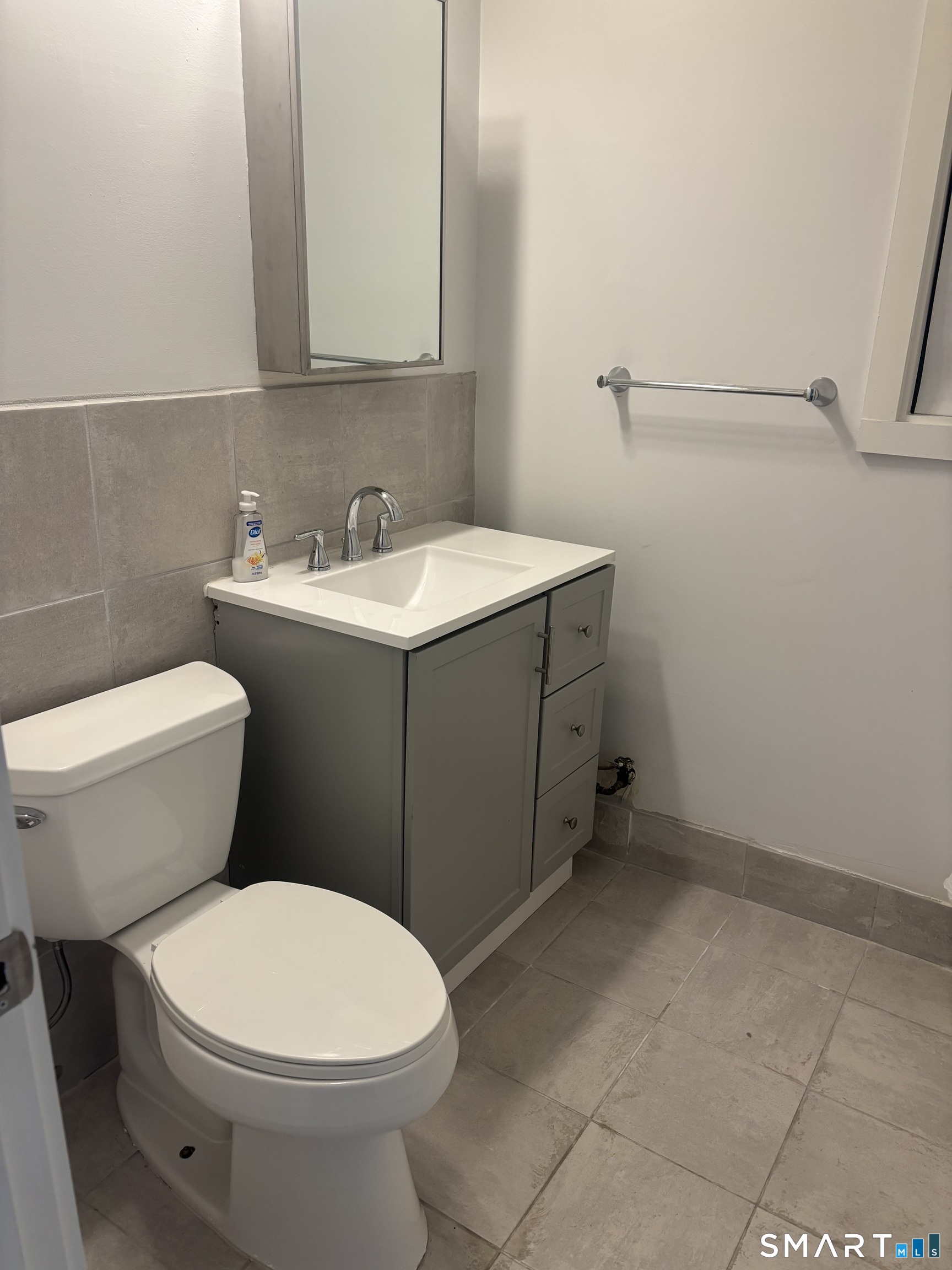 35 Hemingway Avenue photo 6