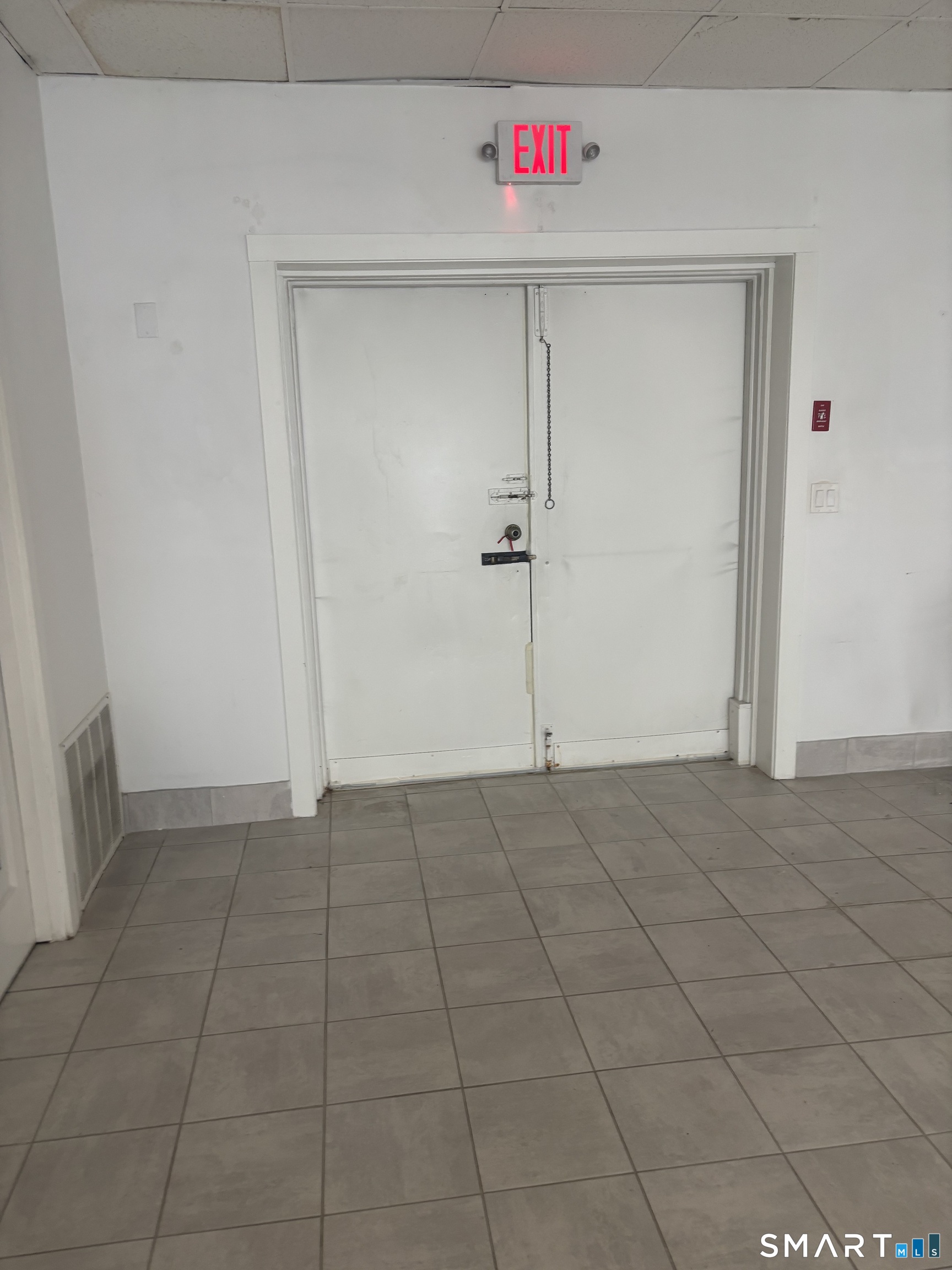 35 Hemingway Avenue photo 7
