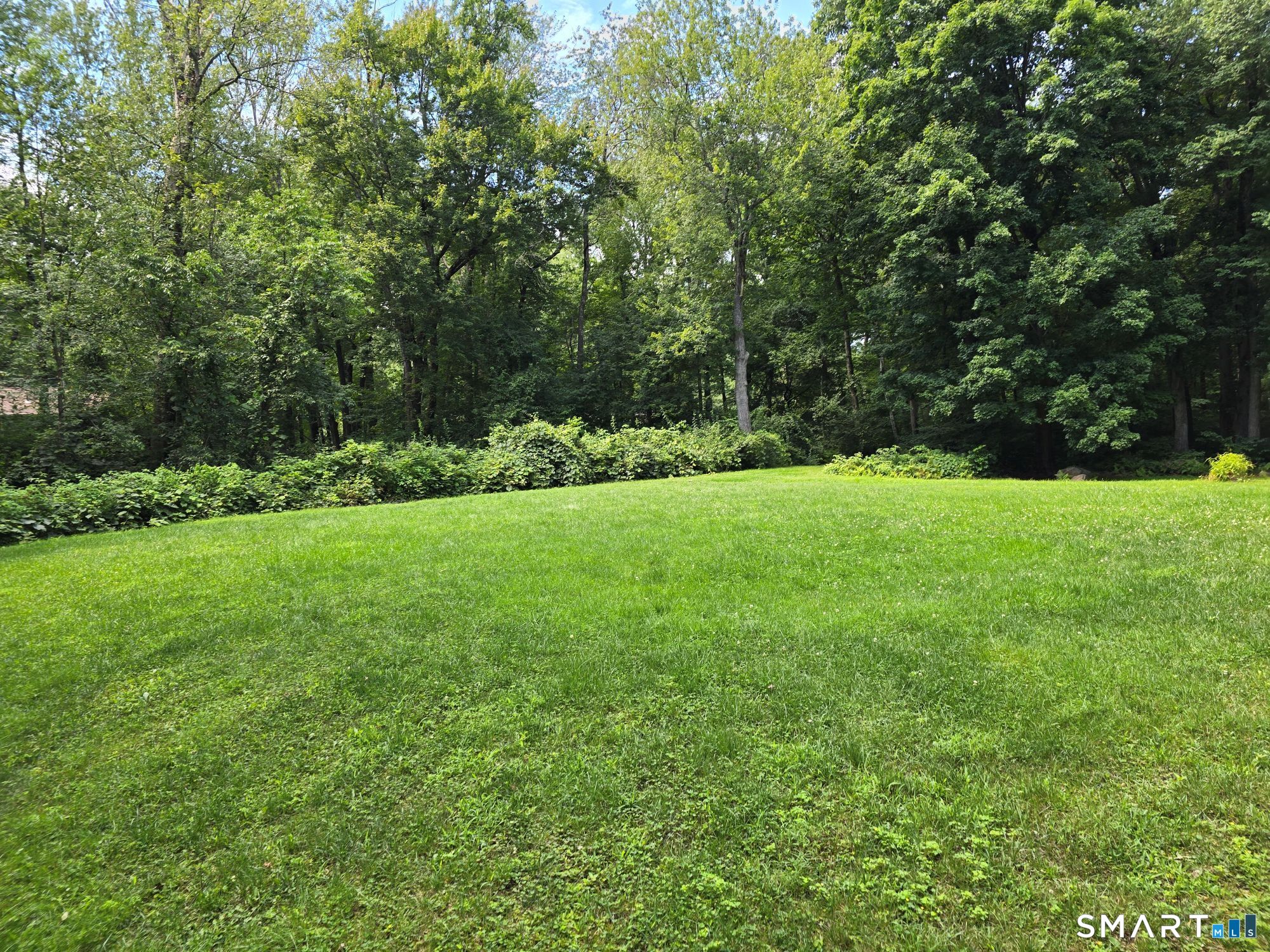 32nd image of 10 Laurwood Dr, Bolton, CT 06043 | MLS# 24196819