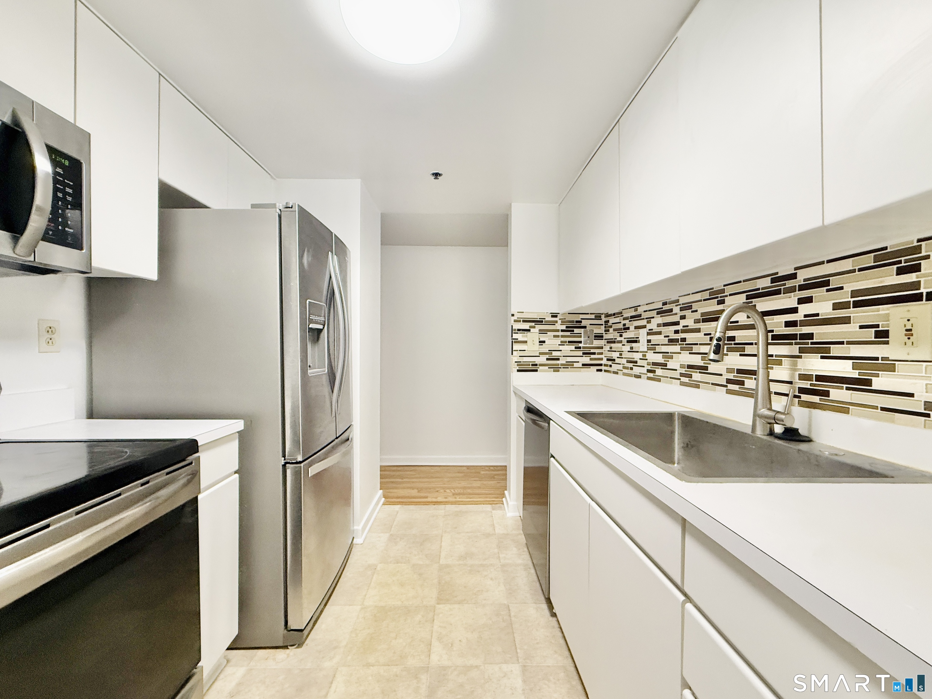 127 Greyrock Place  Unit #506 photo 6