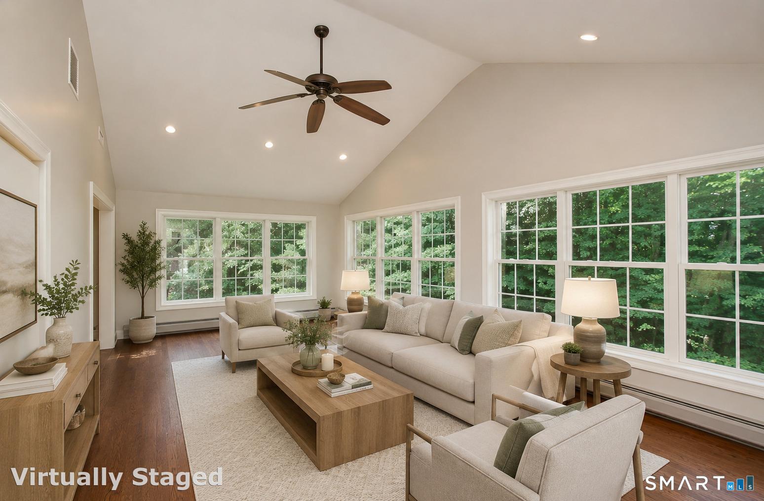 325 Manley Heights Road photo 9