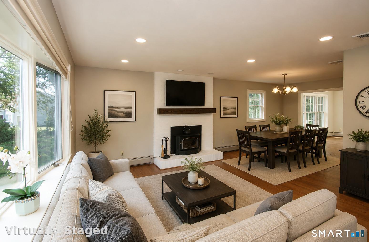 325 Manley Heights Road photo 3