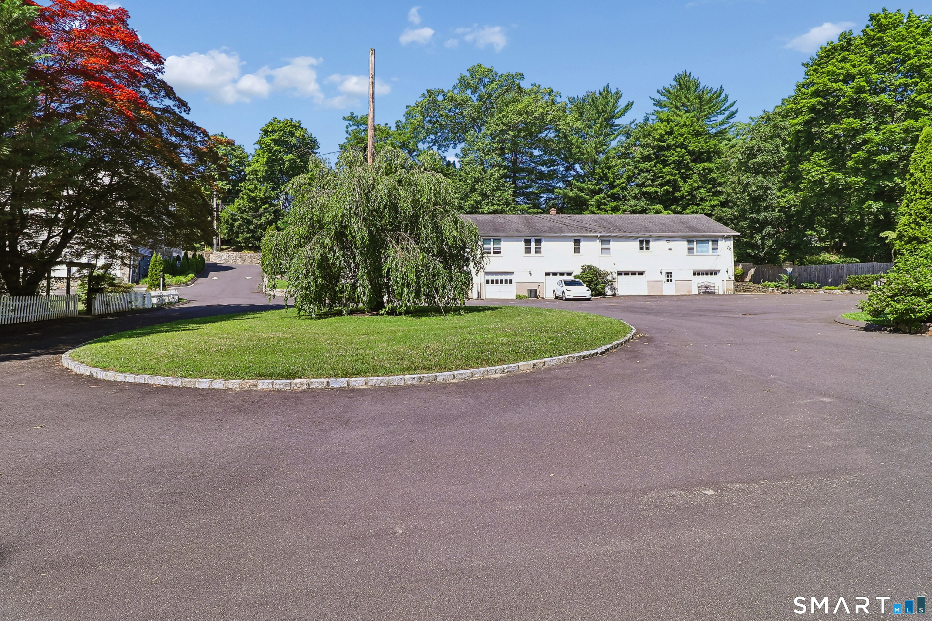12 Husted Lane, New Canaan, Connecticut photo 4