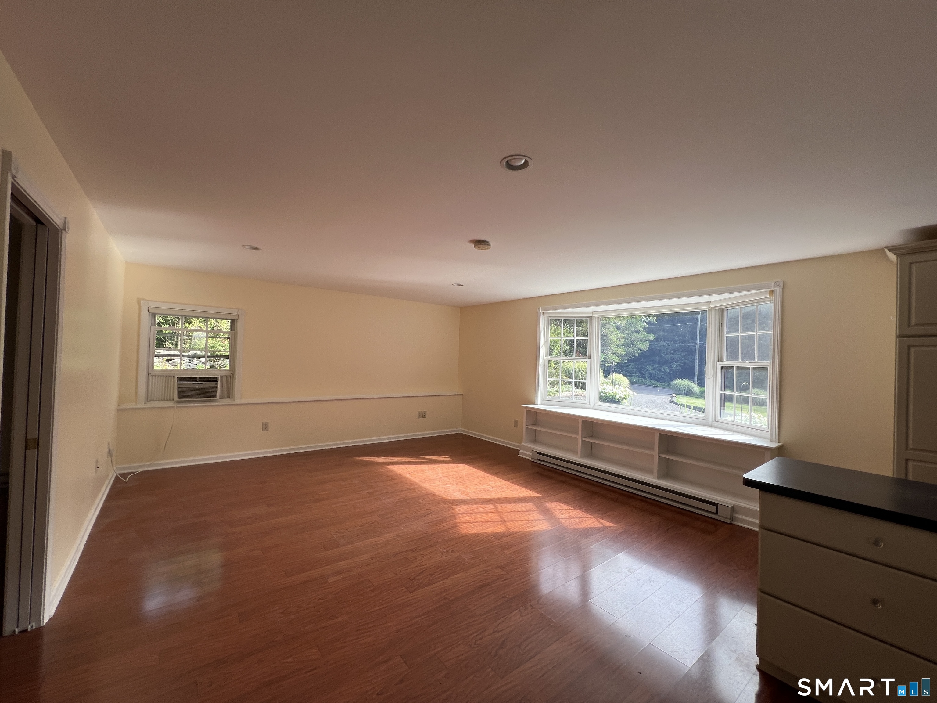 1 Twist Hill Lane photo 9