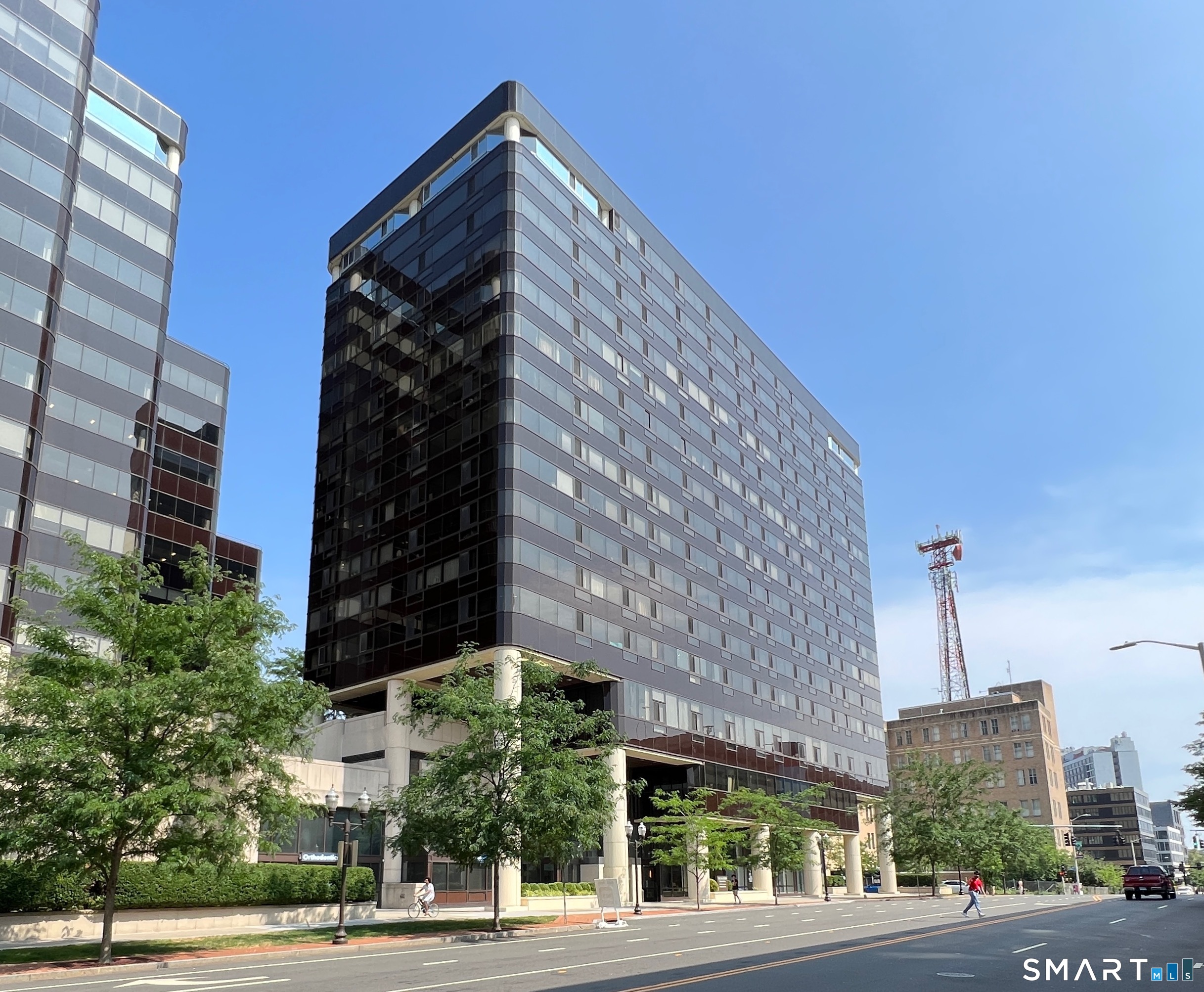 127 Greyrock Place, Stamford