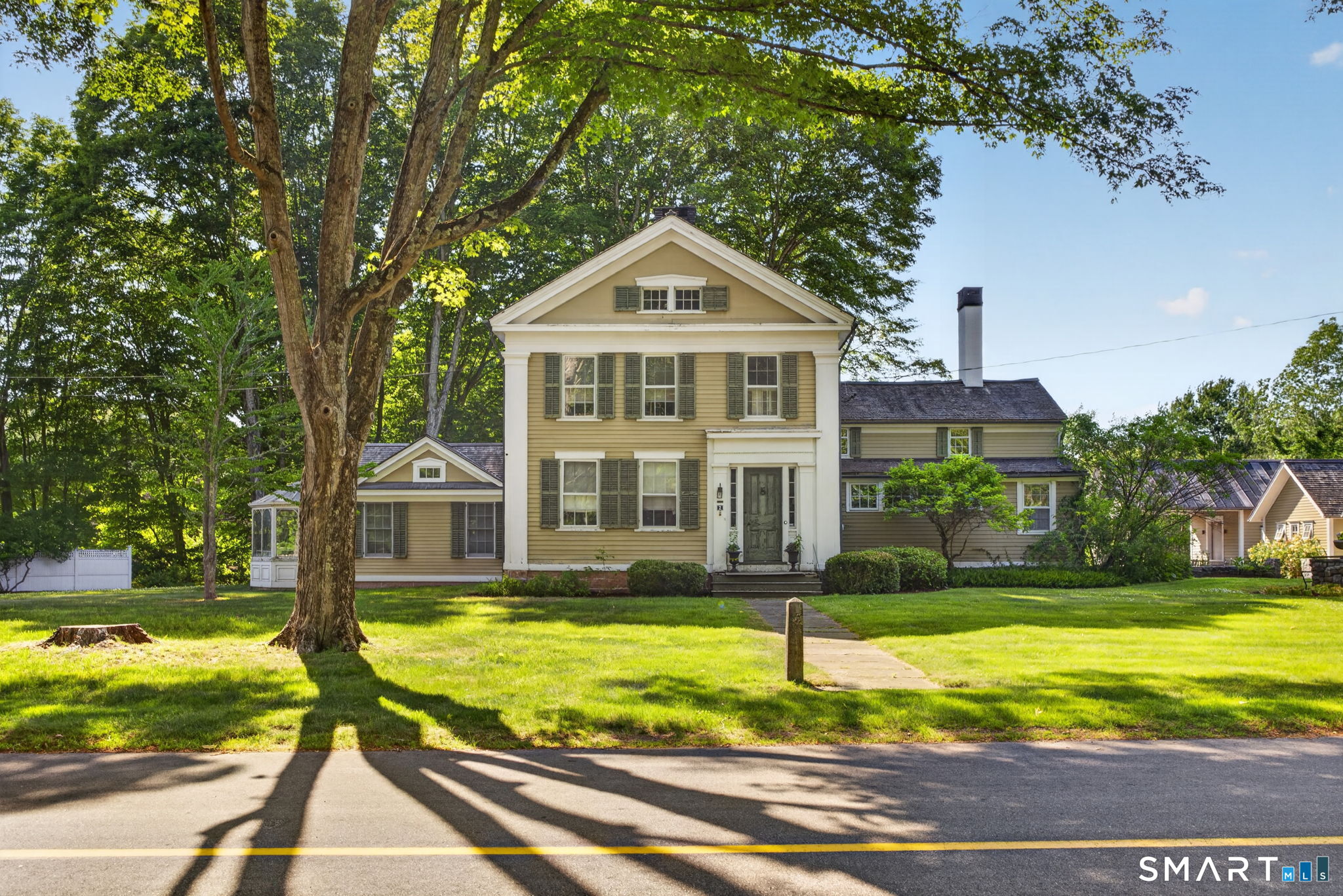 2 Rowland Road, Old Lyme, Connecticut 06371