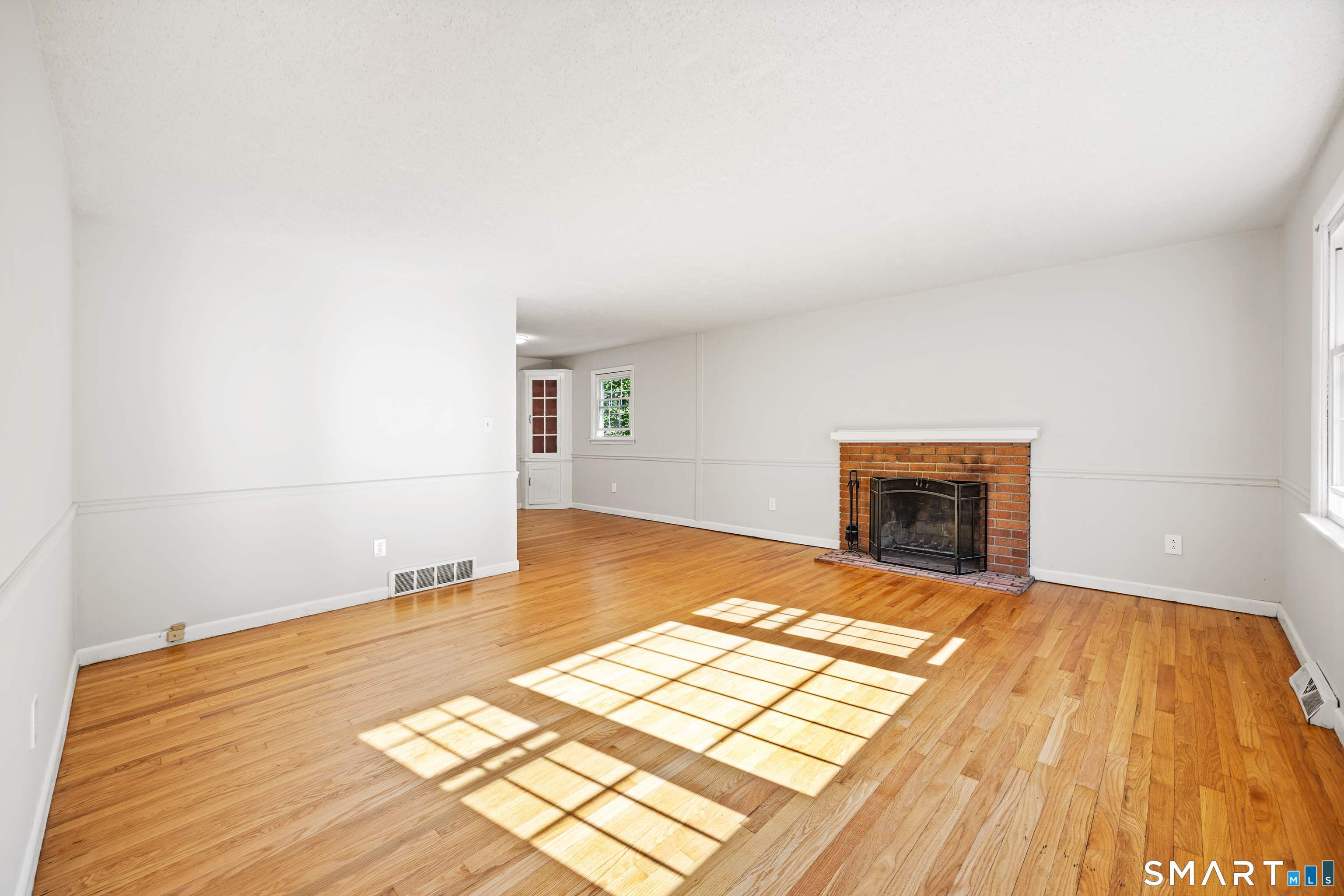 38 Joy Road photo 7