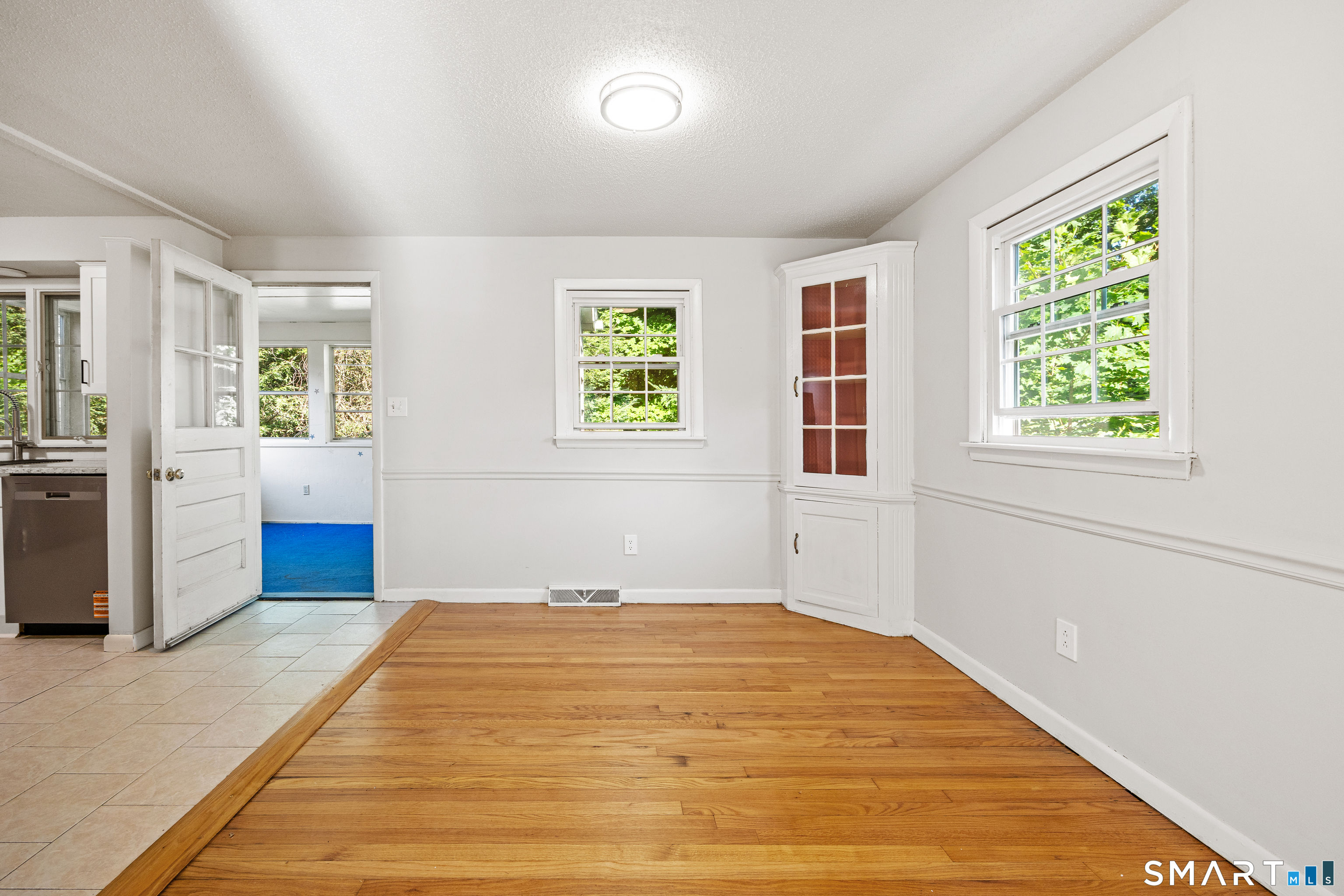 38 Joy Road photo 6