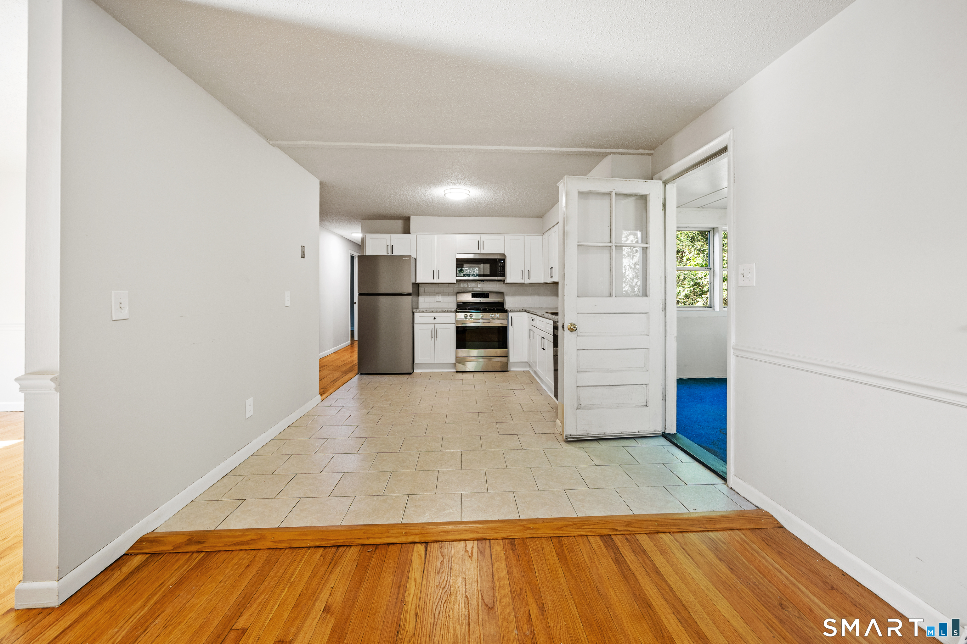 38 Joy Road photo 5