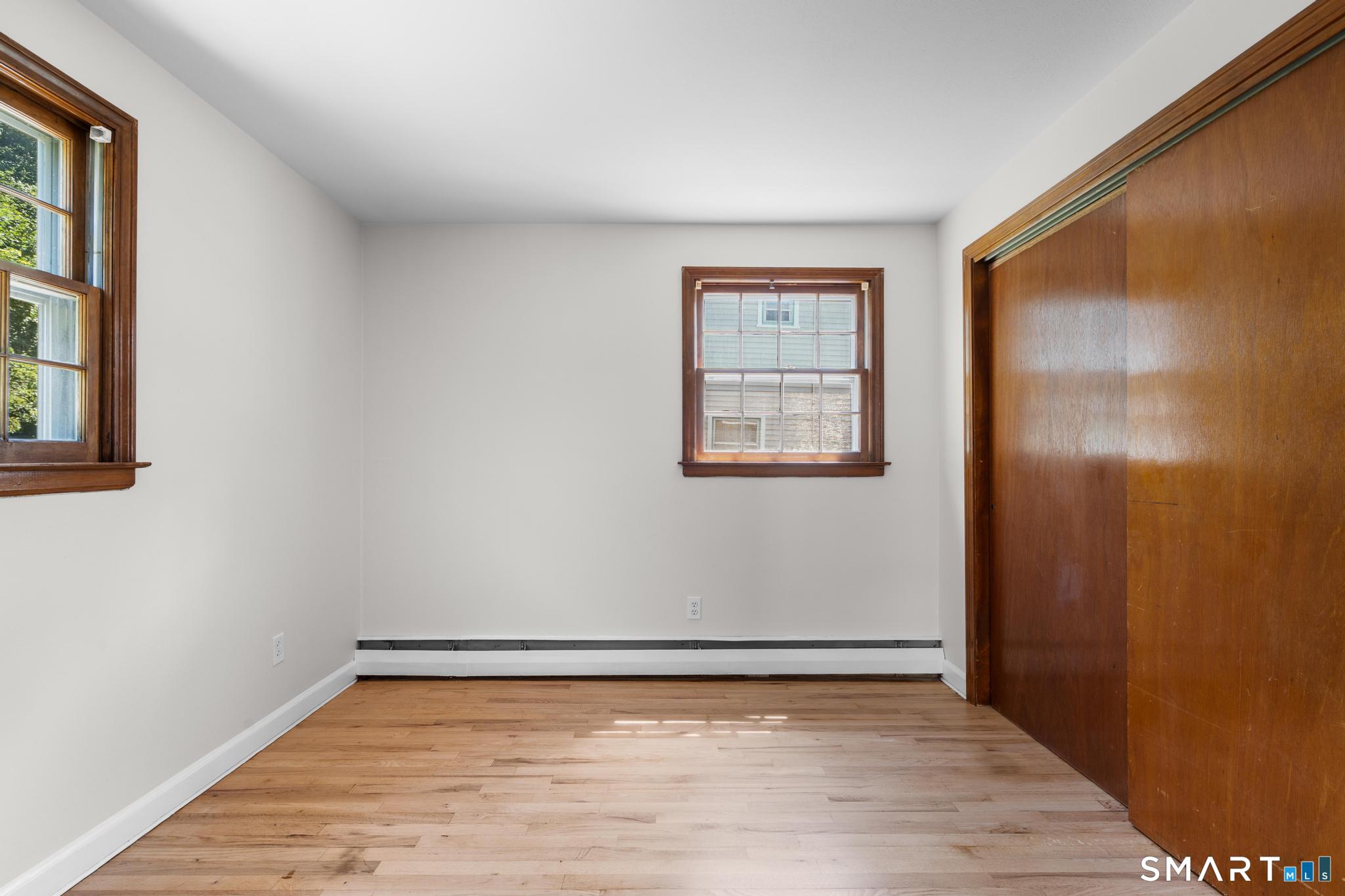 35 Glenwood Street photo 19