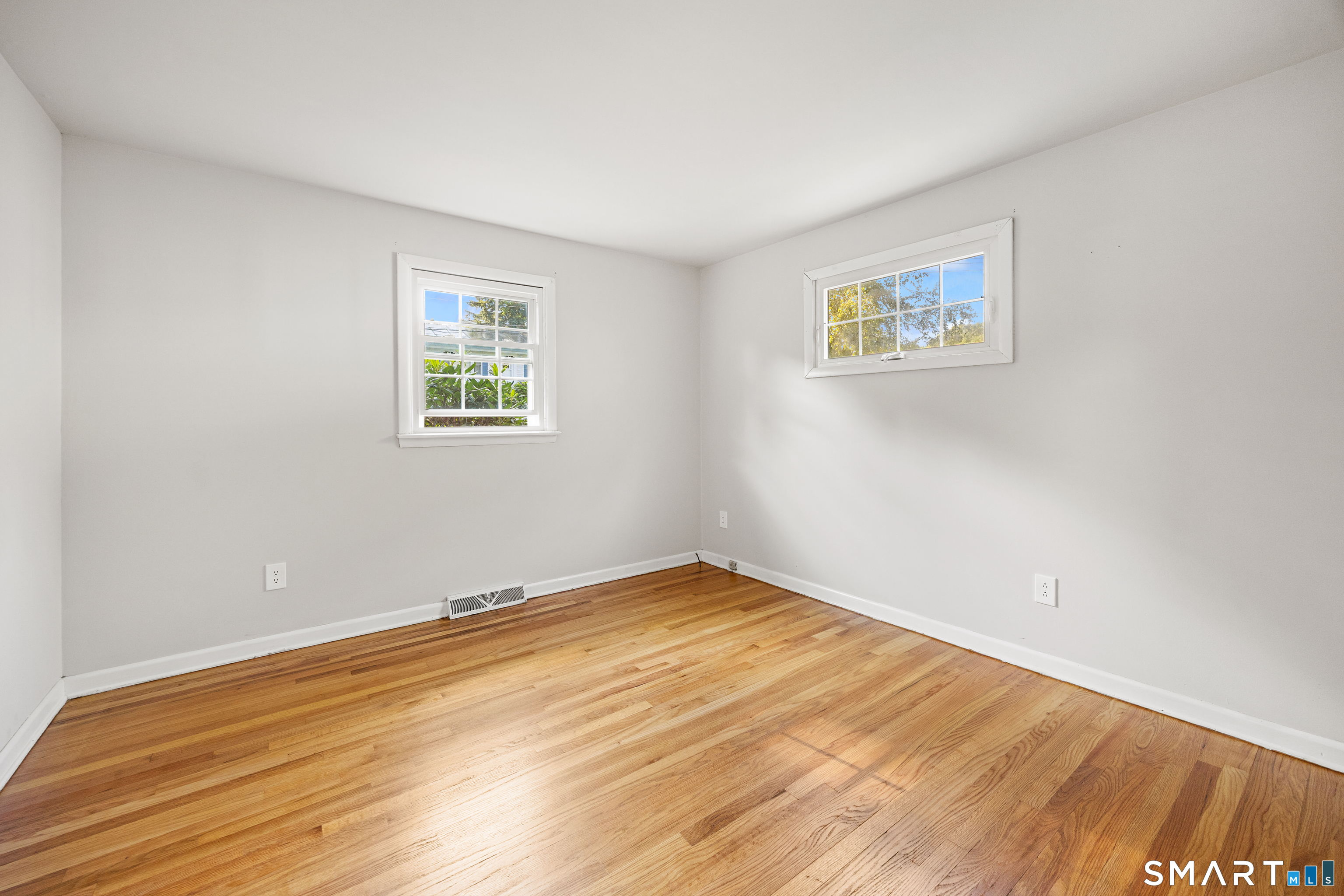 38 Joy Road photo 16