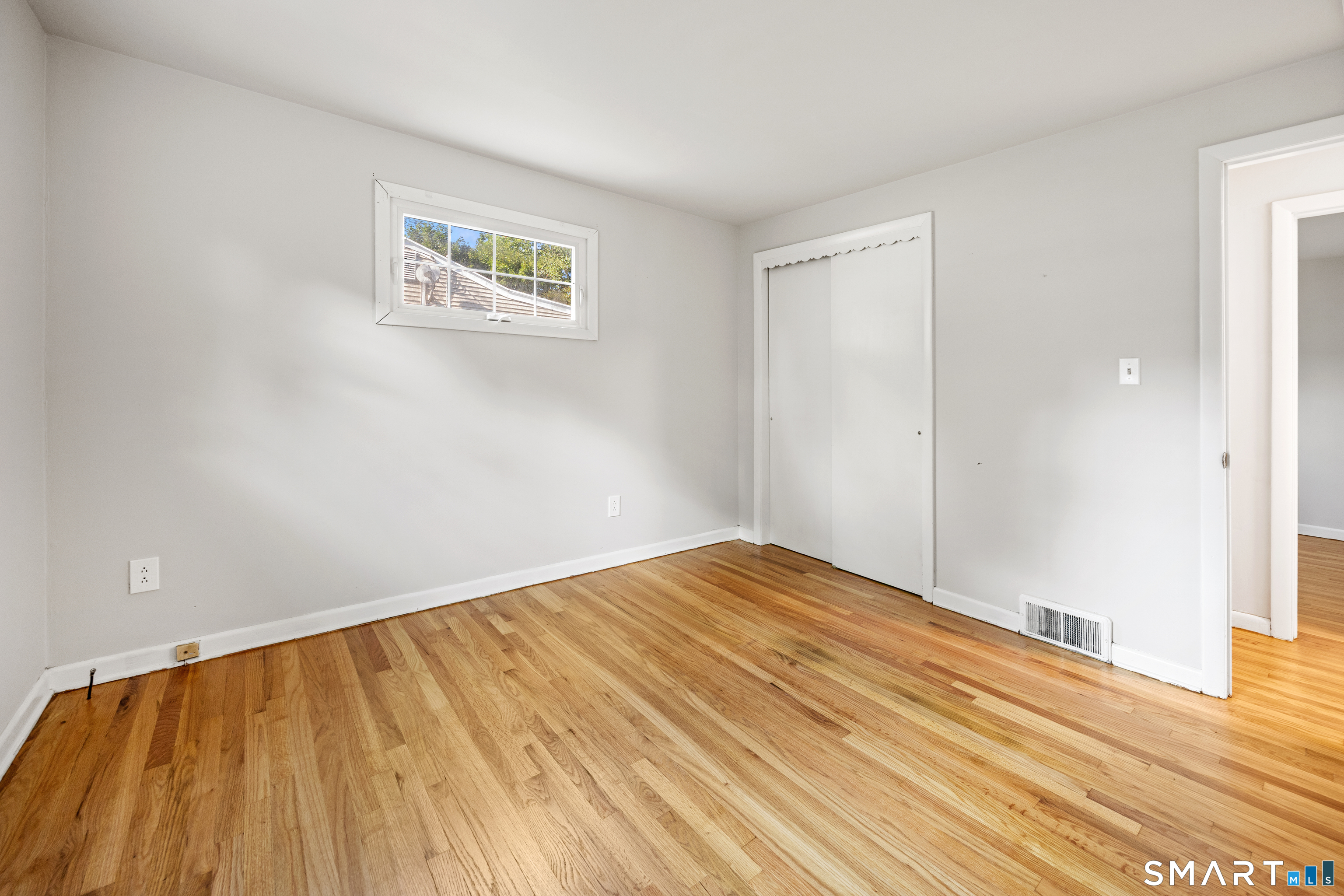 38 Joy Road photo 17