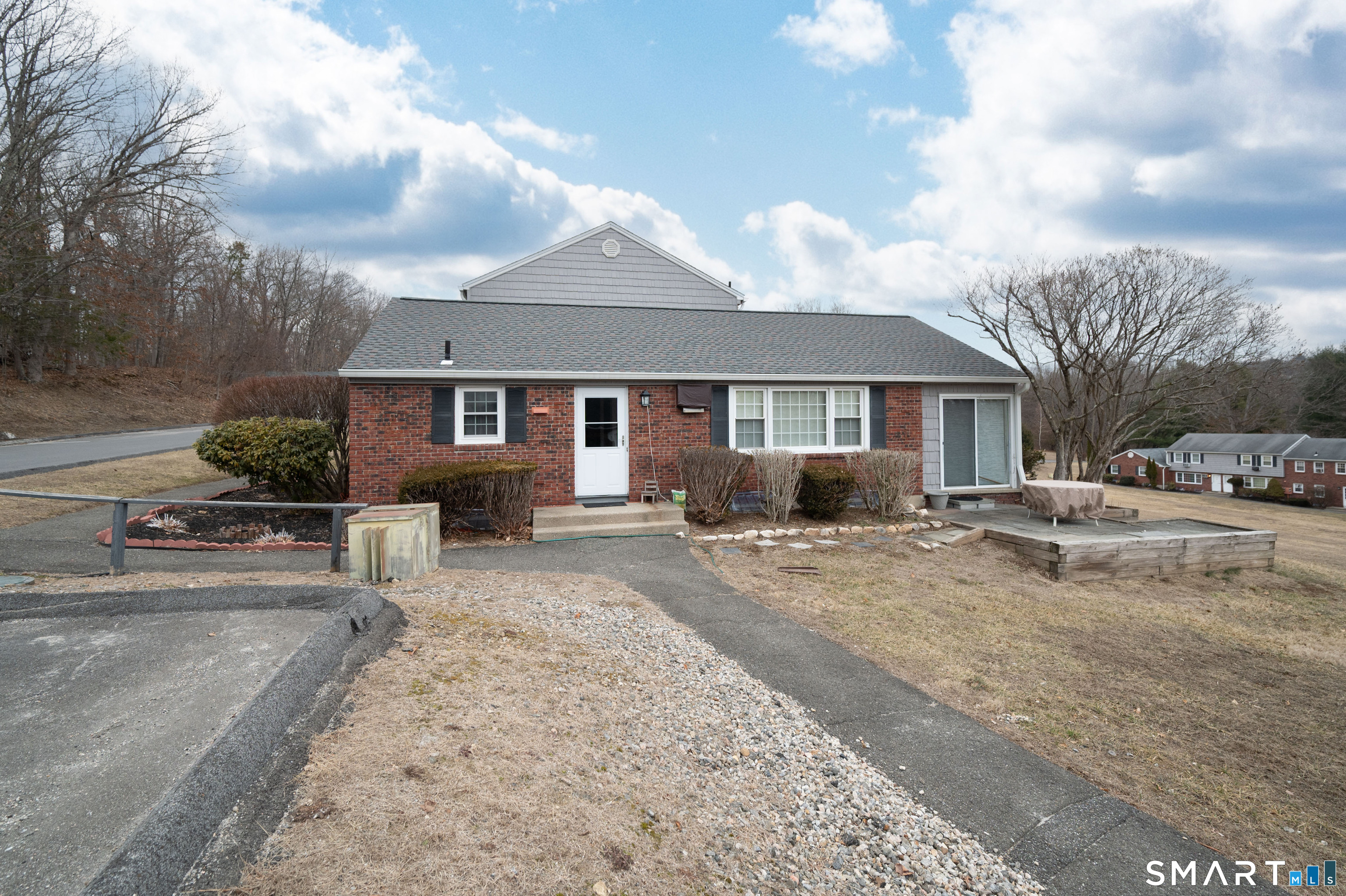 86 Old Farms Lane Unit #86 photo 4