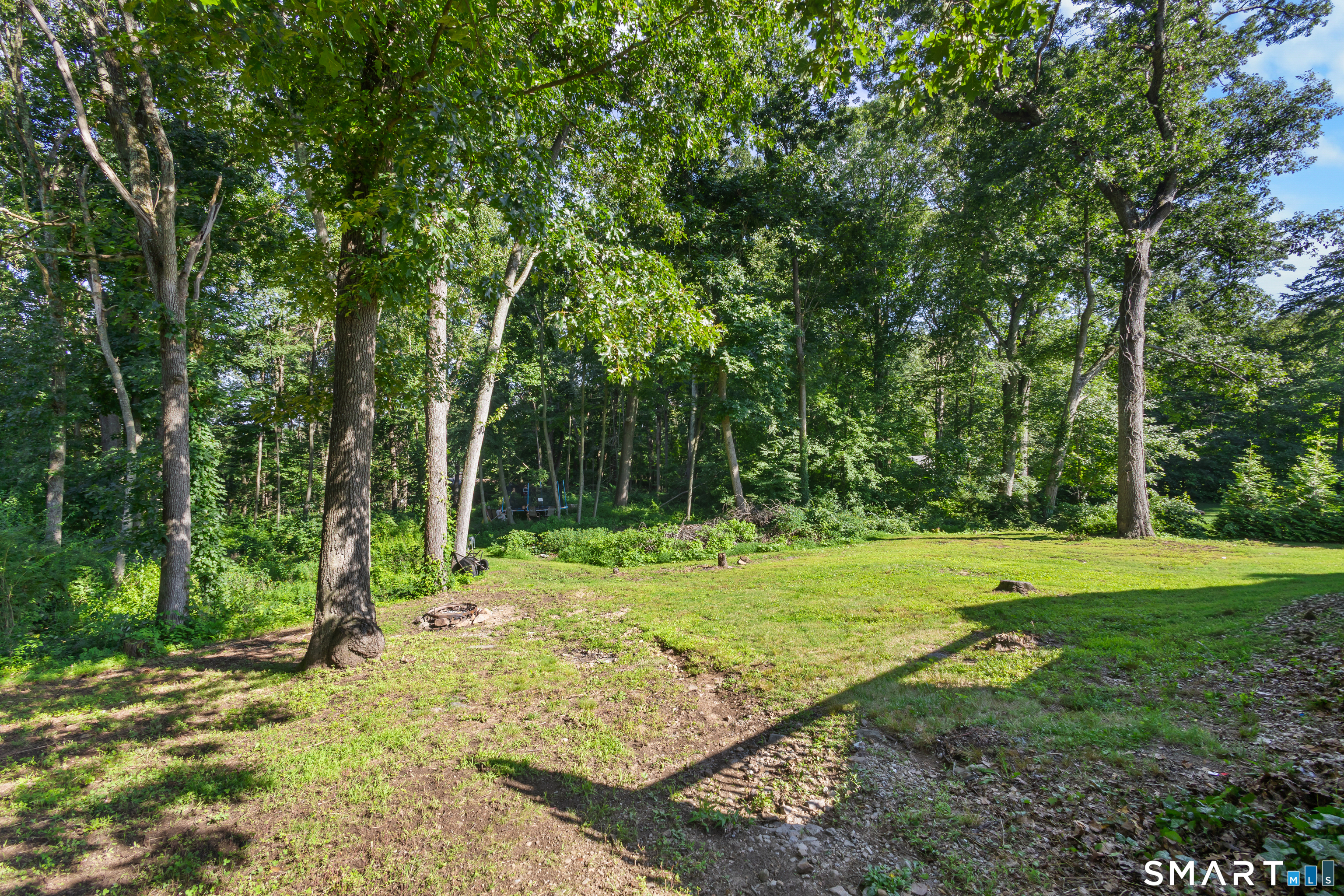 36th image of 23 Dogwood Dr, Shelton, CT 06484 | MLS# 24197072
