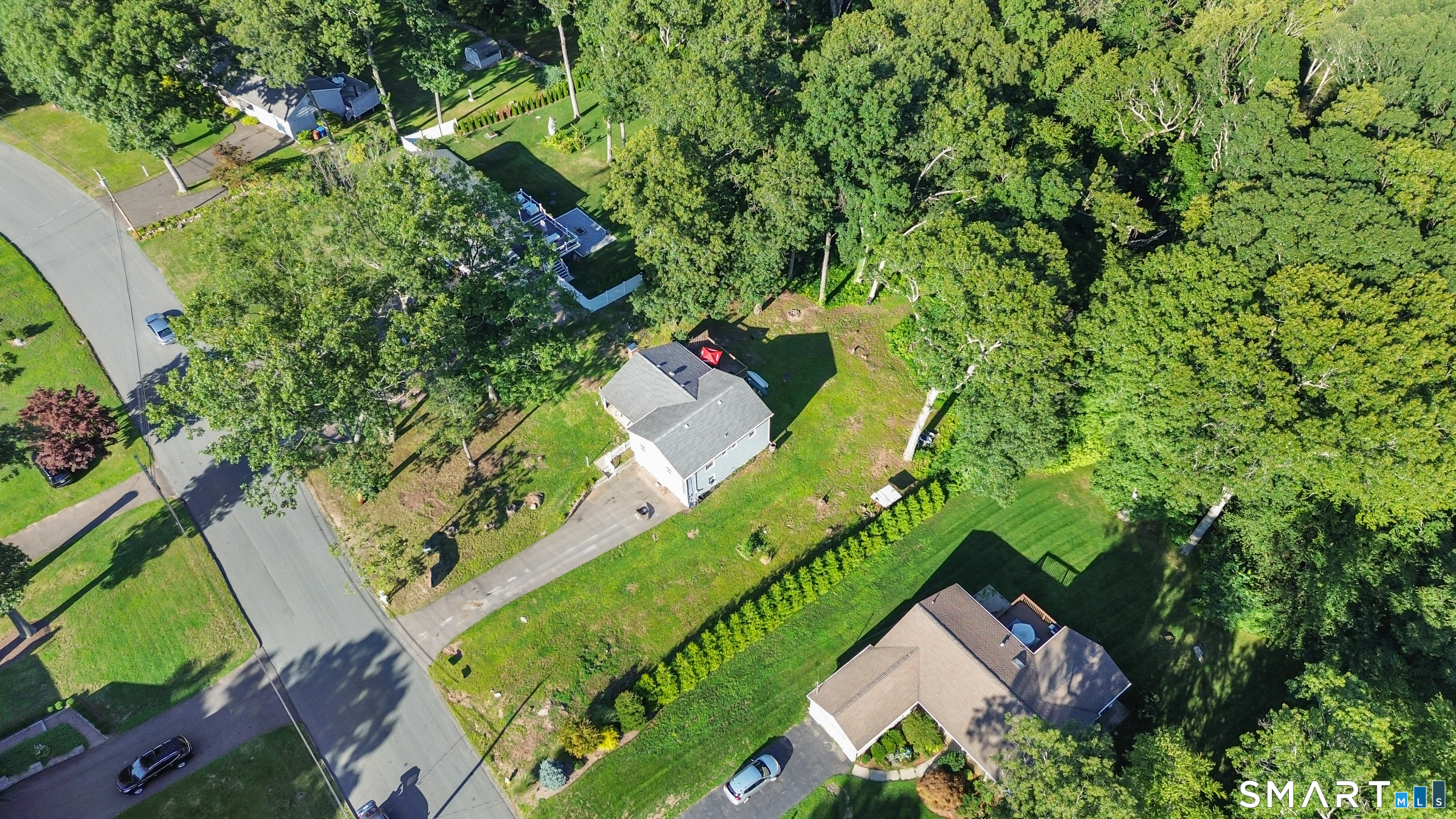 23 Dogwood Drive photo 31