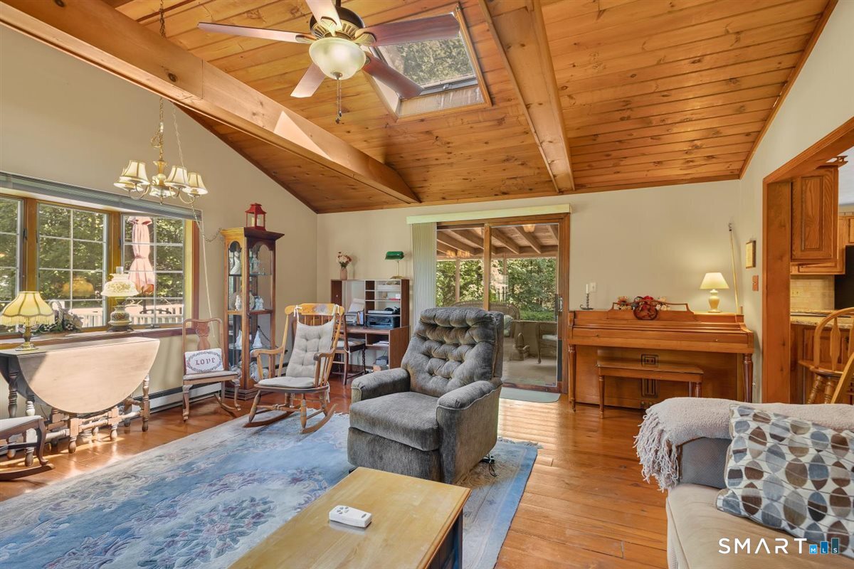 28 Centerbrook Road photo 16